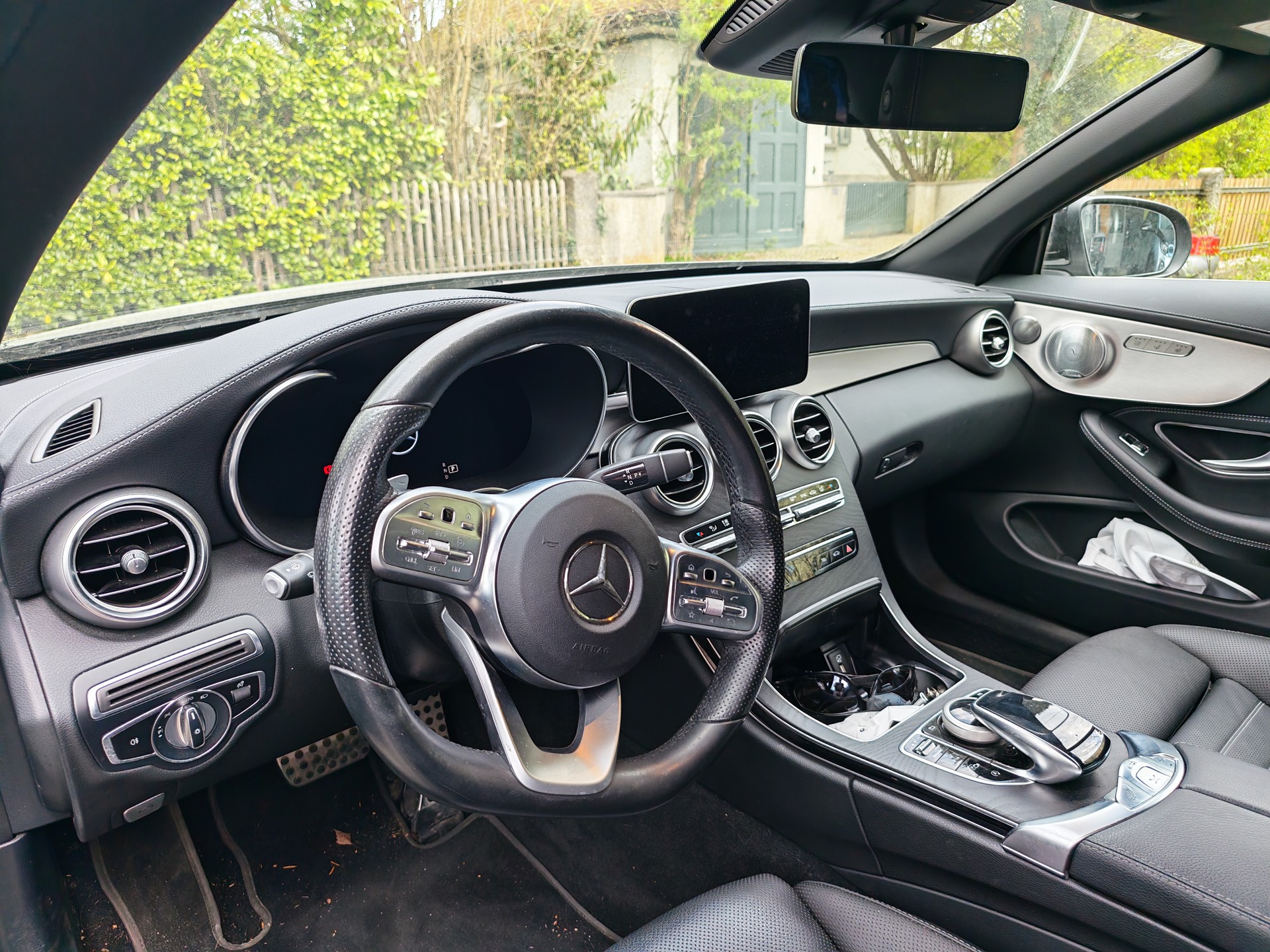 MERCEDES-BENZ C 200 AMG Line + Premium Cabriolet 4Matic 9G-Tronic-image-3