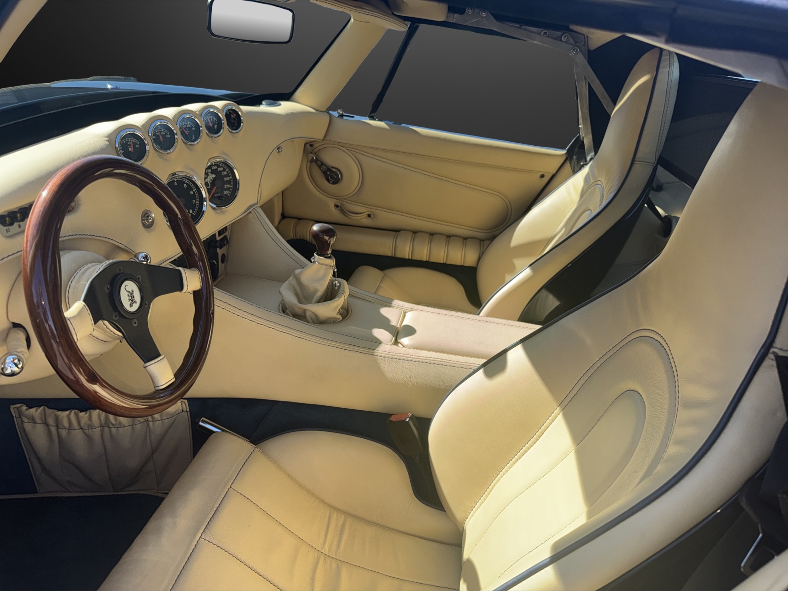 WIESMANN Roadster MF3-image-7