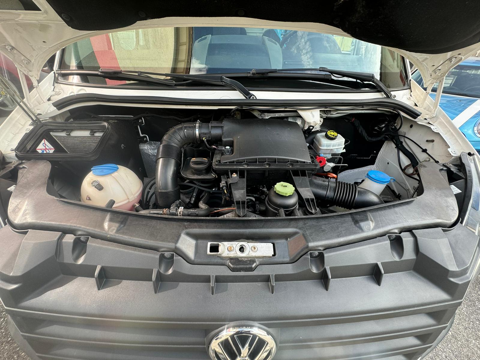 VW Crafter 35 2.0 TDI CR-image-14