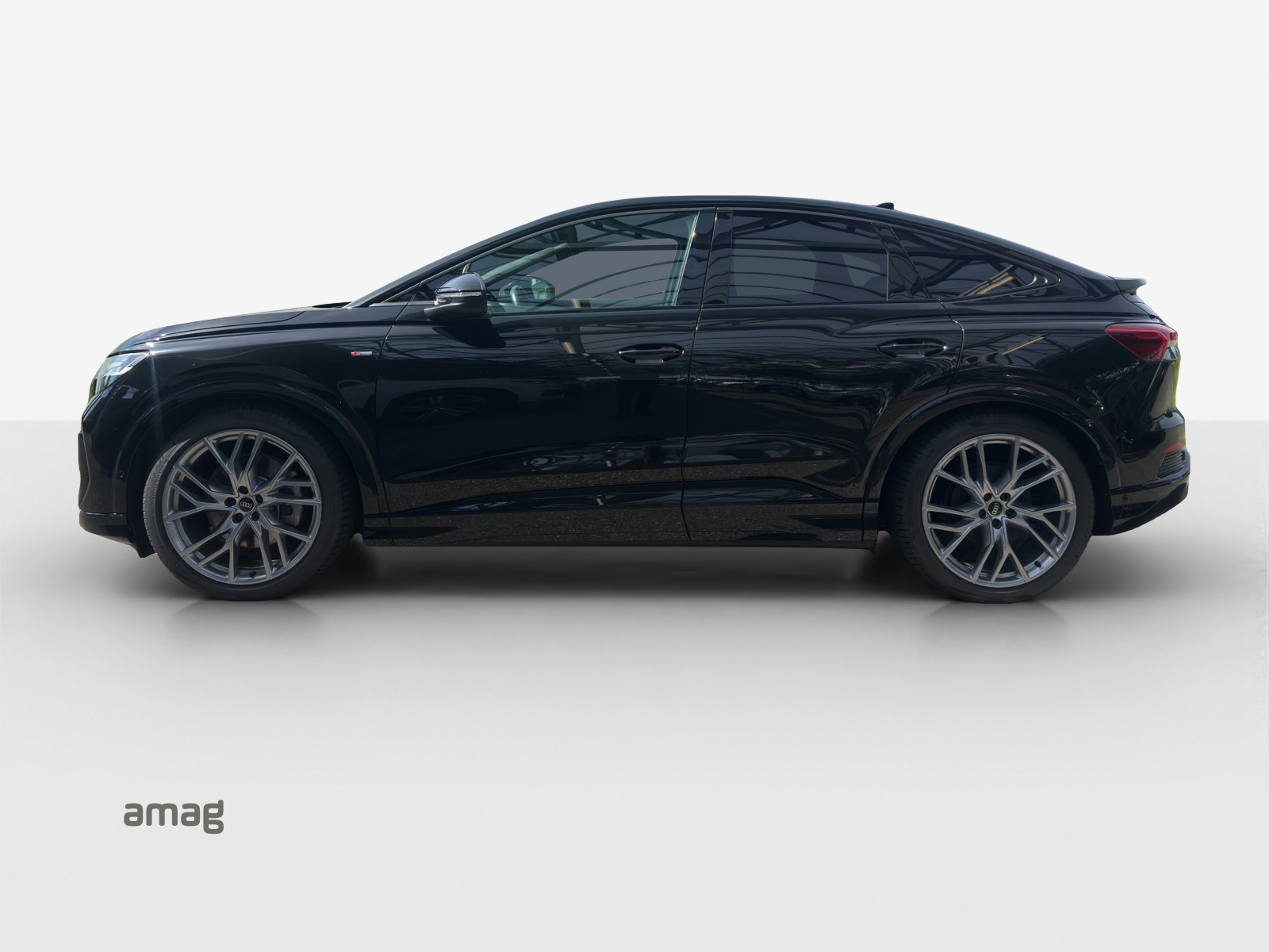 AUDI Q4 Sportback e-tron 40-image-1