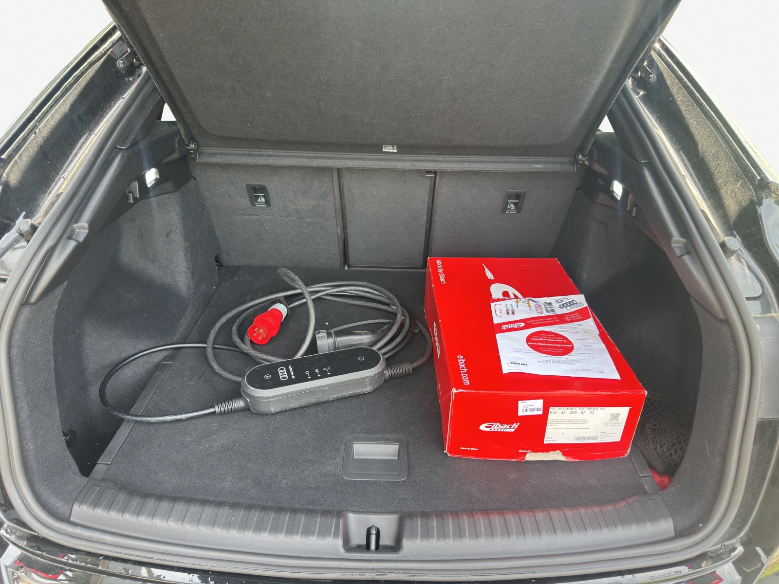 AUDI Q4 Sportback e-tron 40-image-12
