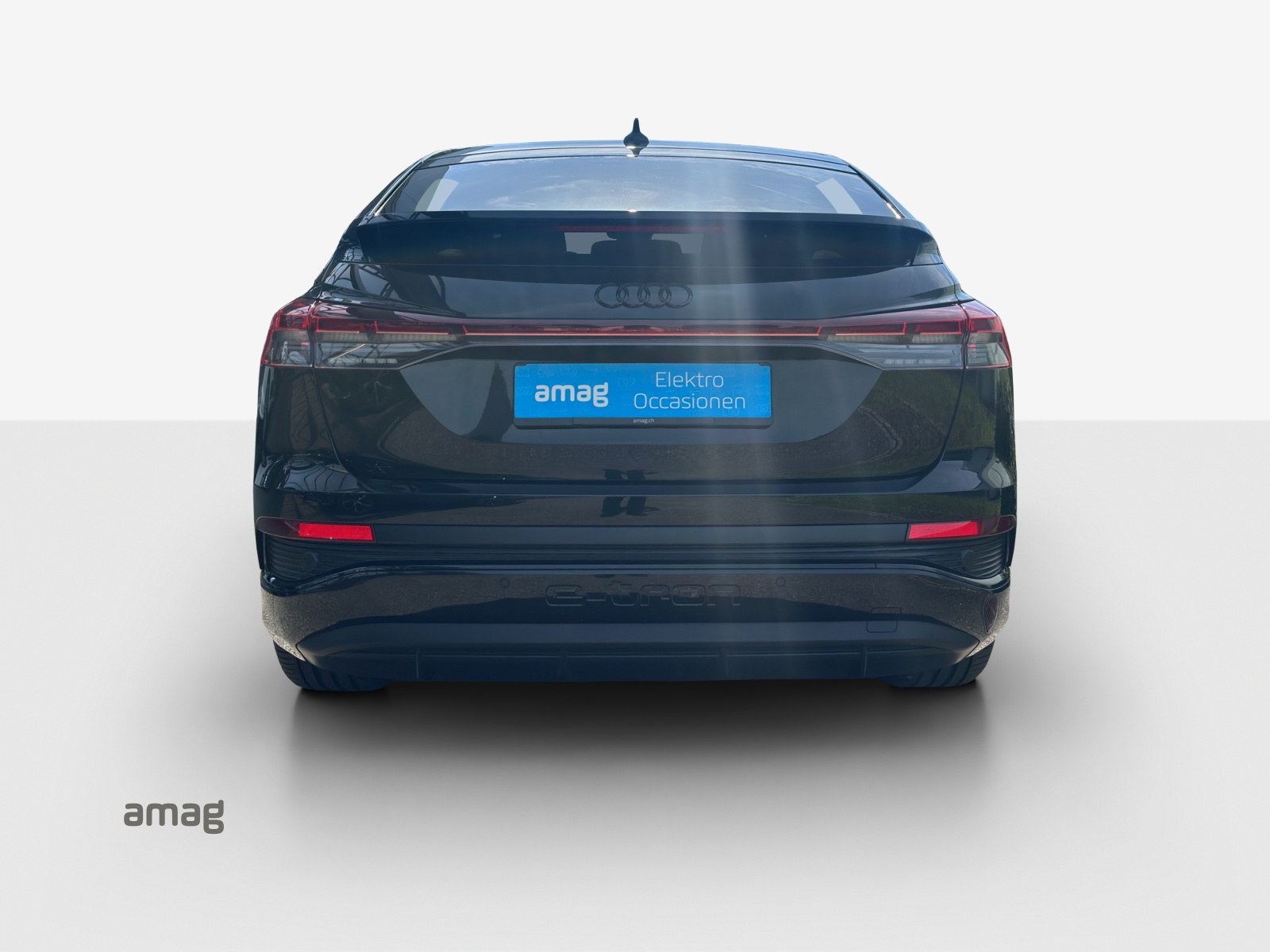 AUDI Q4 Sportback e-tron 40-image-3