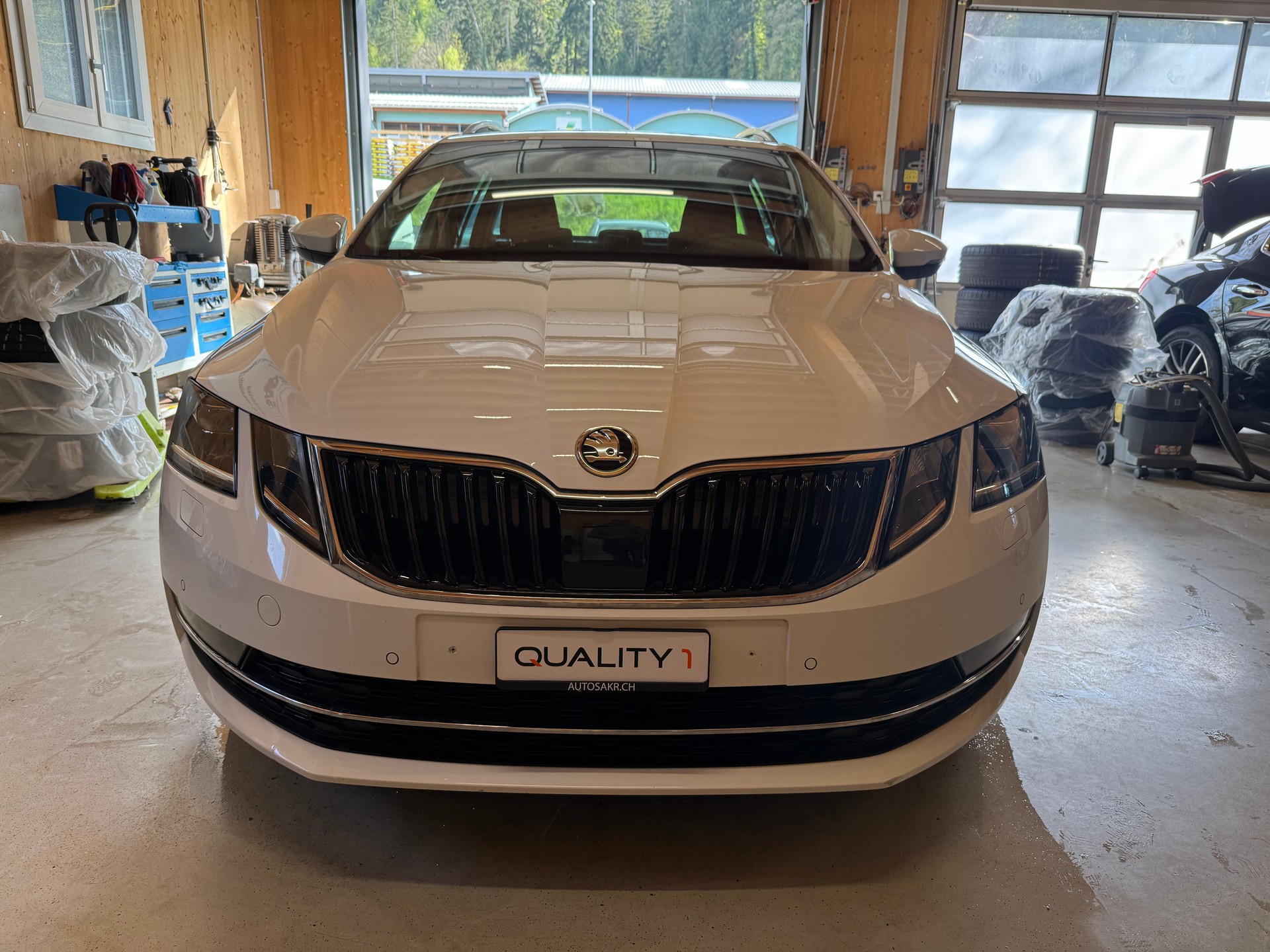 SKODA Octavia Combi 1.5 TSI Style DSG-image-1