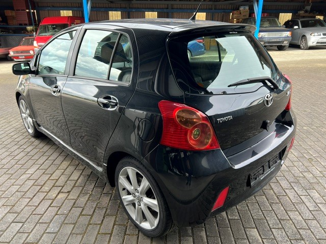 TOYOTA Yaris 1.8 TS-image-6