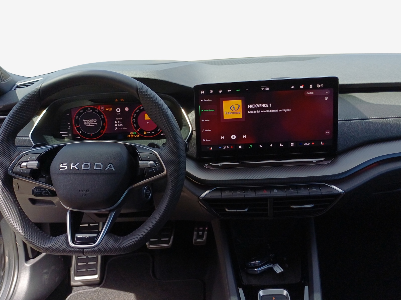 SKODA Octavia Sportline Dynamic-image-8