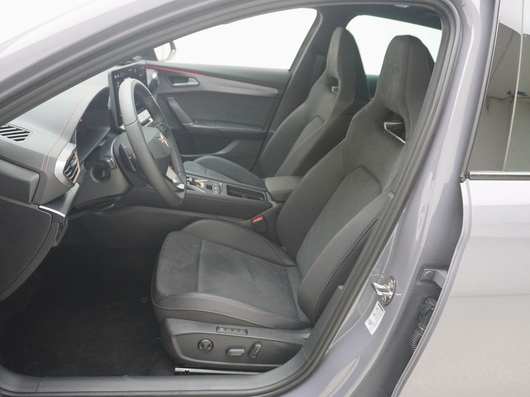 CUPRA Formentor 2.0 TSI VZ 4Drive DSG-image-10