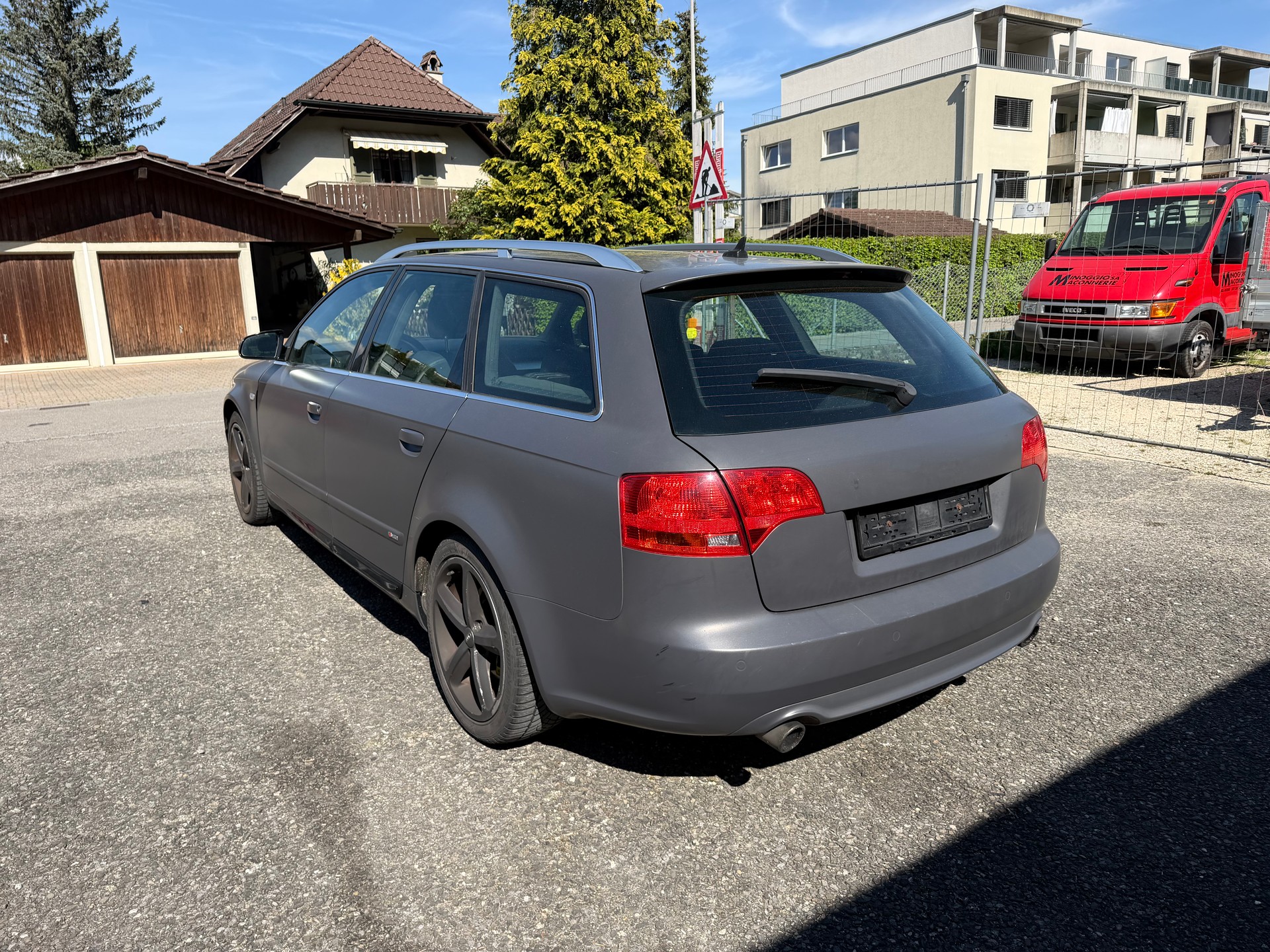 AUDI A4 Avant 2.0 Turbo FSI-showroom-element-3