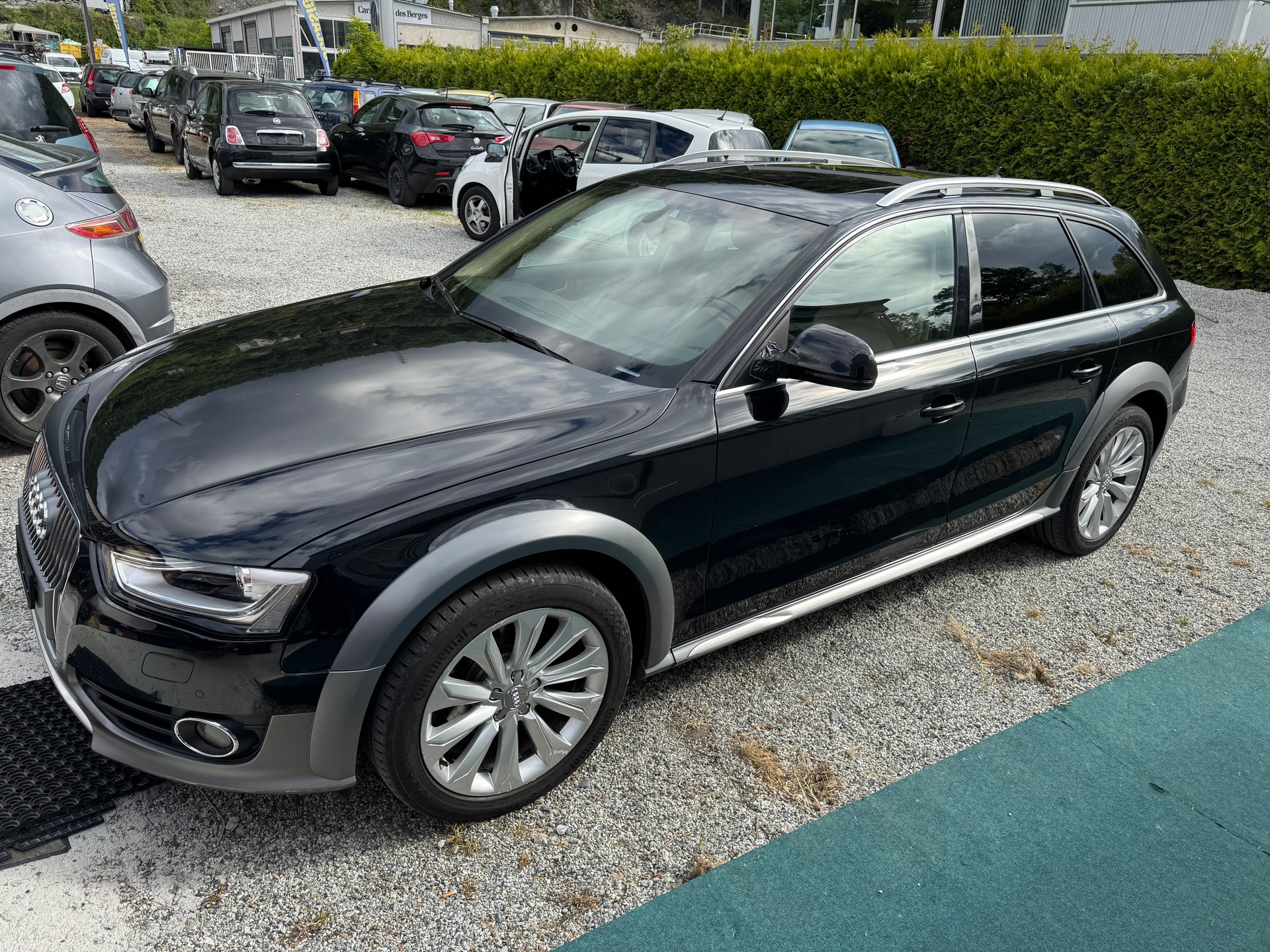 AUDI A4 allroad 2.0 TDI quattro S-tronic-image-2