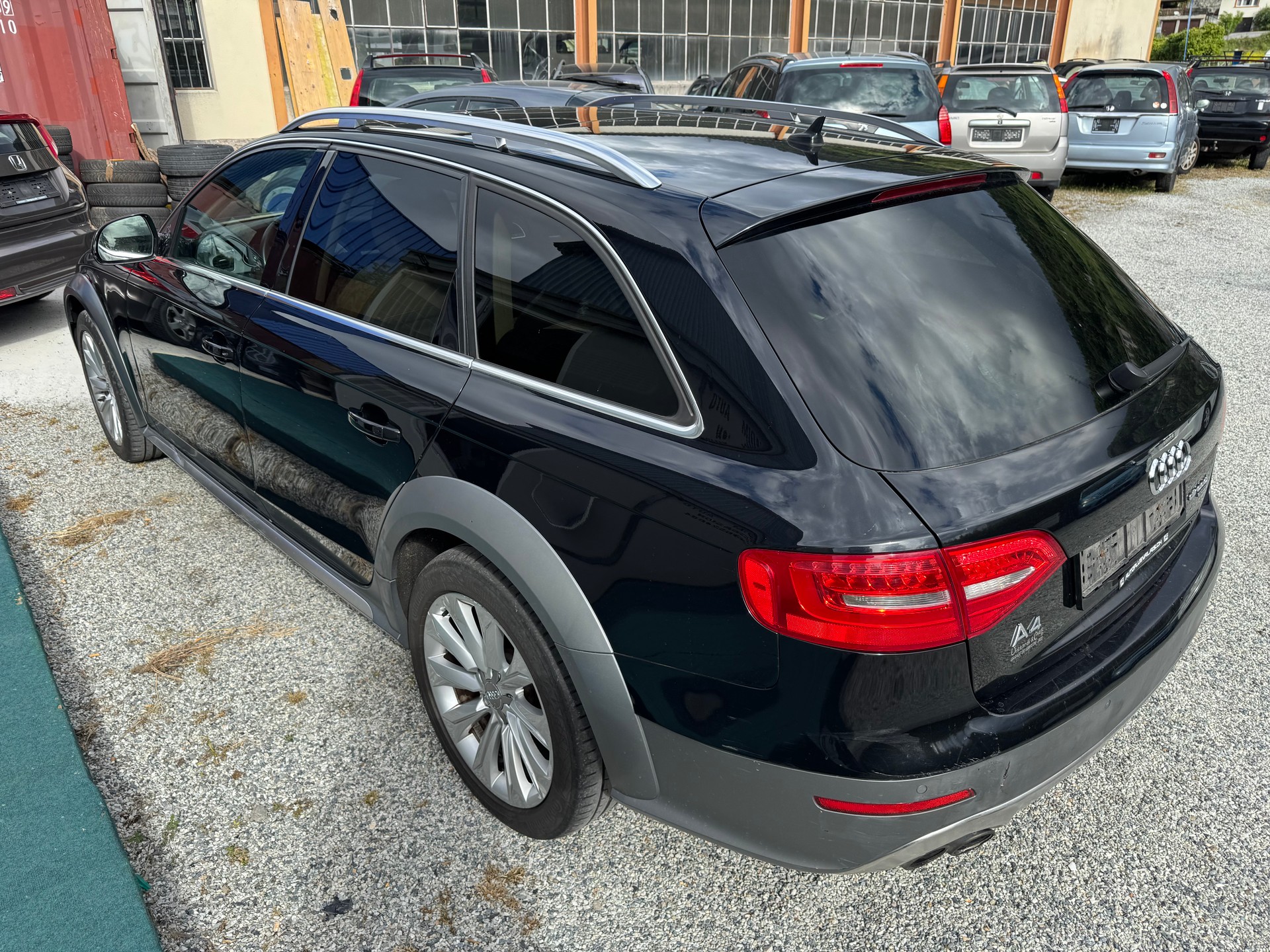 AUDI A4 allroad 2.0 TDI quattro S-tronic-image-5
