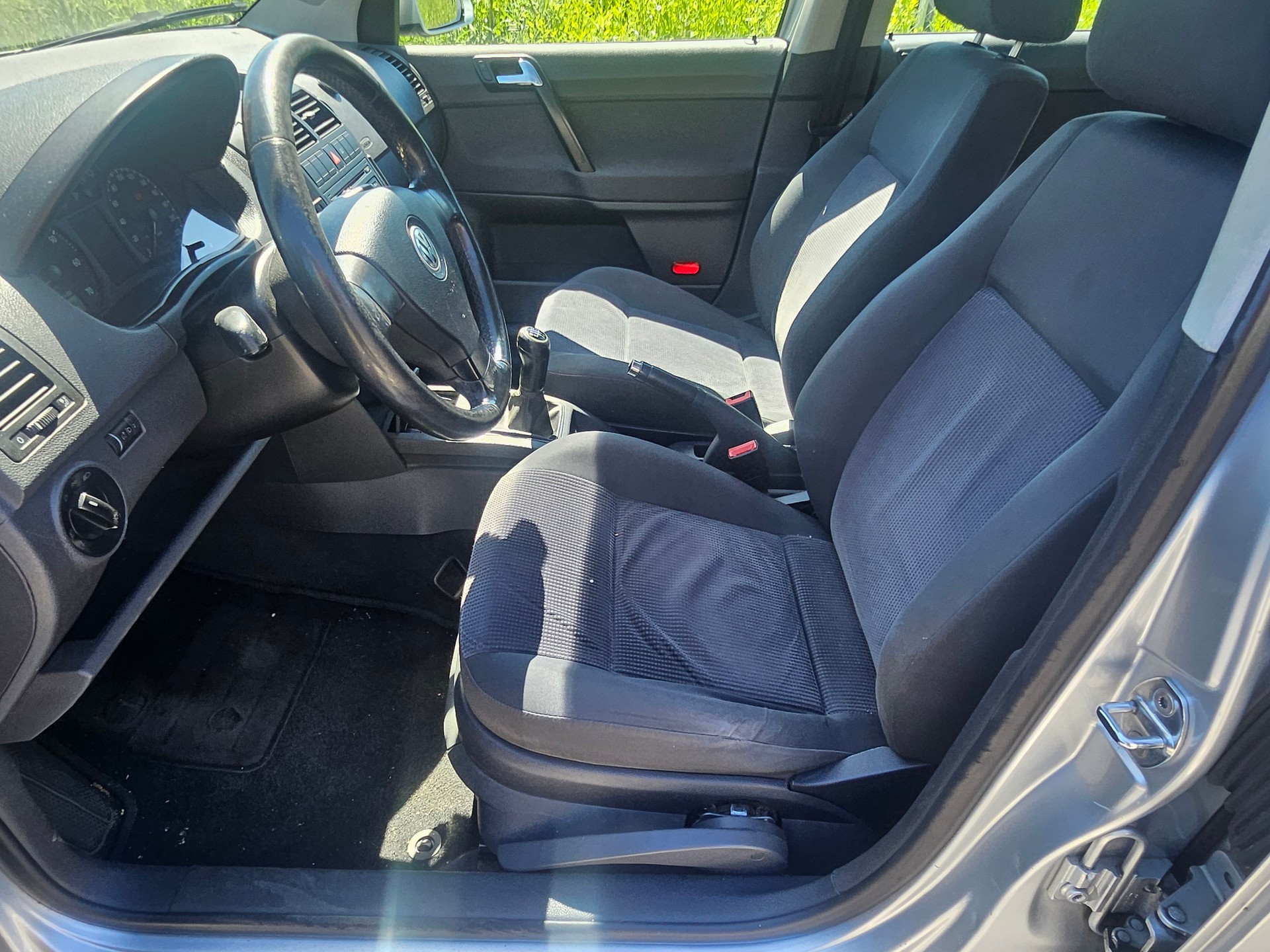 VW Polo 1.4 16V Comfortline-image-9