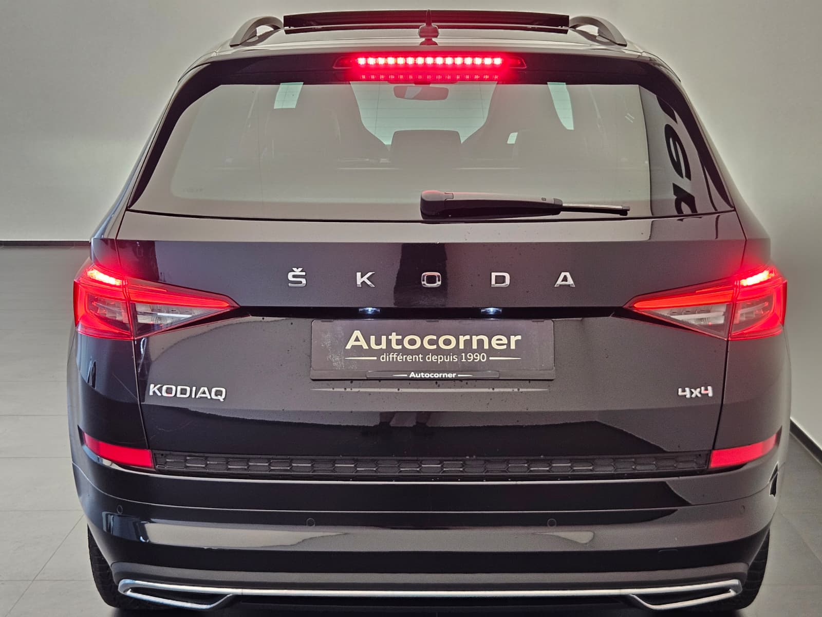 SKODA Kodiaq 2.0 TSI 4x4 Sport Line-image-7