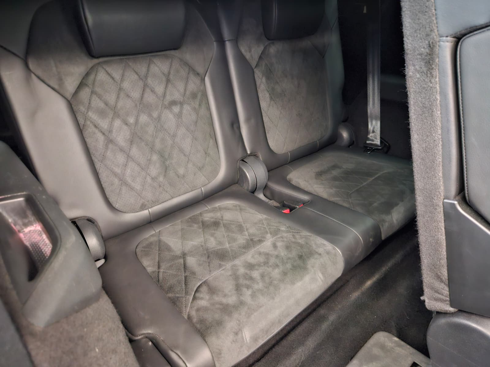 SKODA Kodiaq 2.0 TSI 4x4 Sport Line-image-13