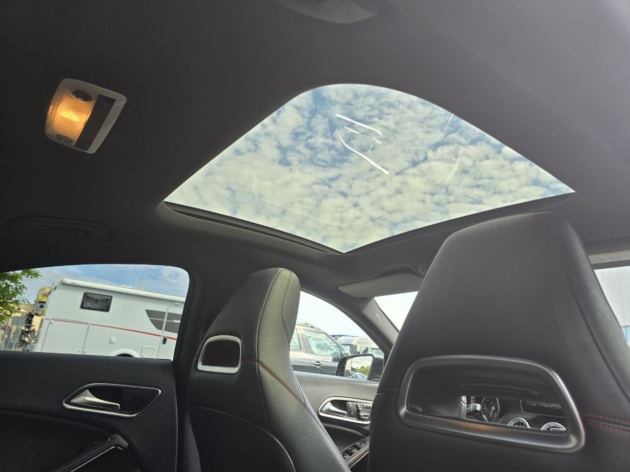 MERCEDES-BENZ CLA 250 Sport 4Matic 7G-DCT-image-15