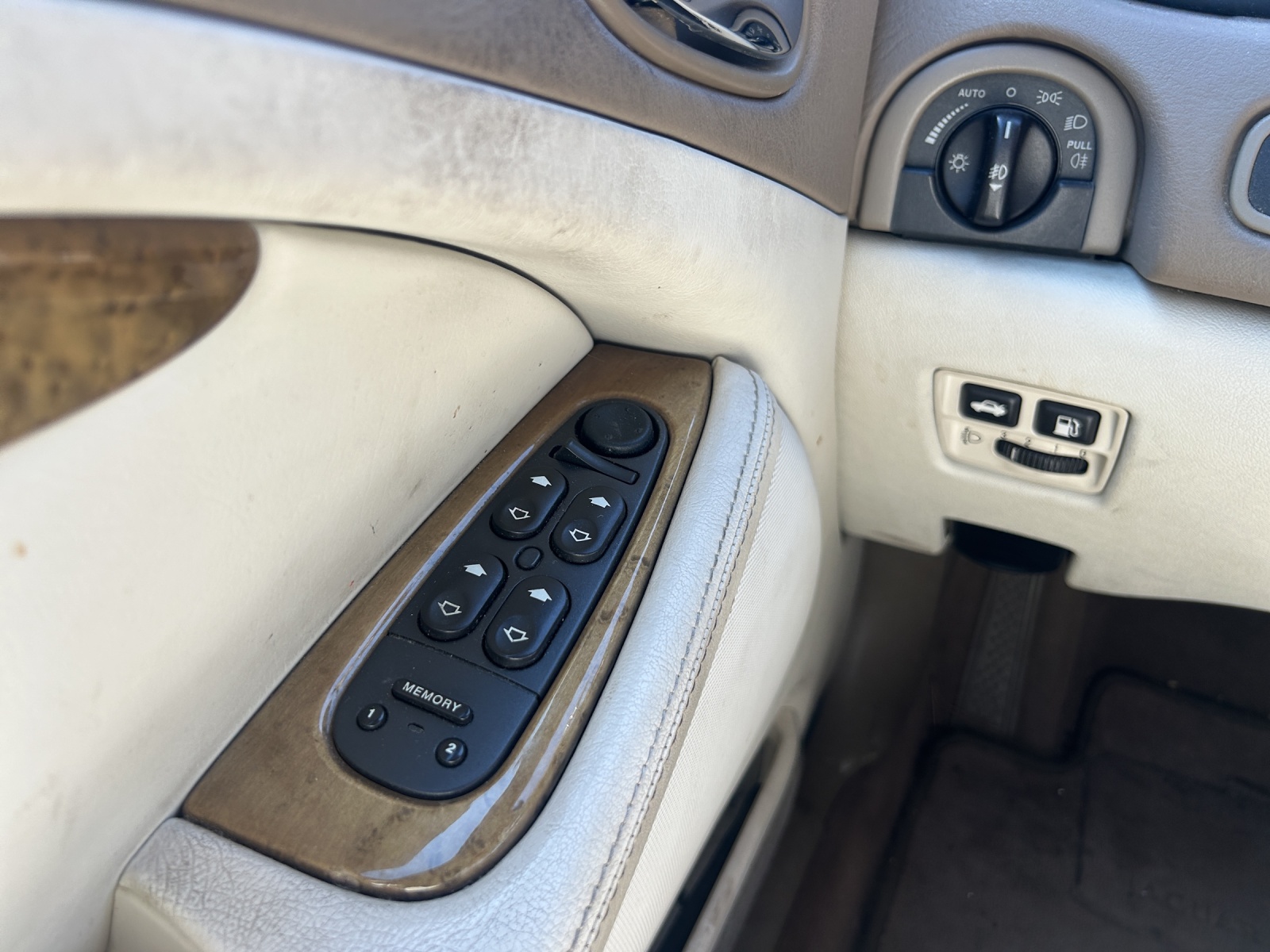 JAGUAR S-Type 3.0 V6 Executive-image-13