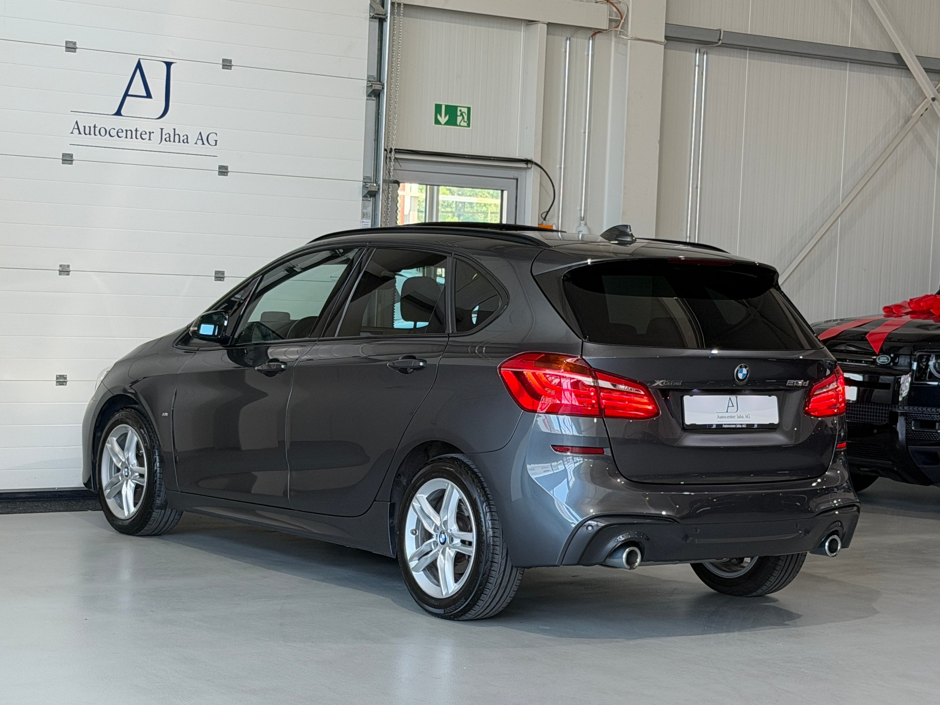 BMW 218d xDrive Active Tourer Steptronic M Sport (CH) AHK 1.6T - Vollaustattung-image-23