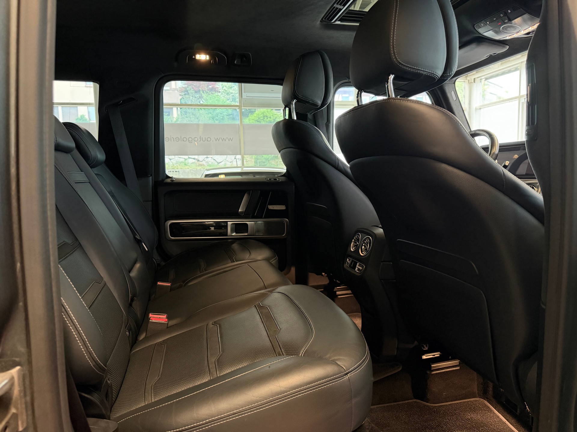 MERCEDES-BENZ G 63 AMG | CH | Erstbesitz | Massage | Designo Graphit | AMG Night | Widescreen | TV | AHK | EUR.1 Möglich | MFK 07/2026 |-image-30