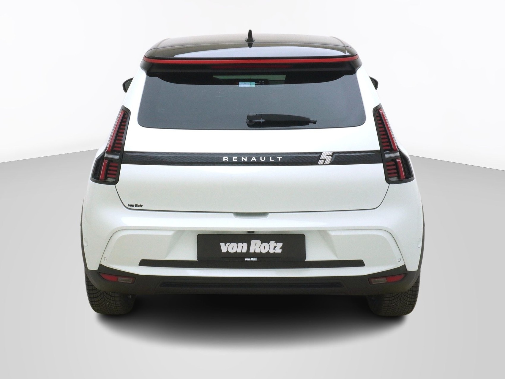 RENAULT R5 E-Tech Comfort Range techno-showroom-element-2