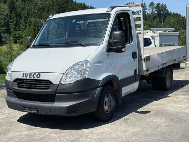IVECO 35 C 13-image-0