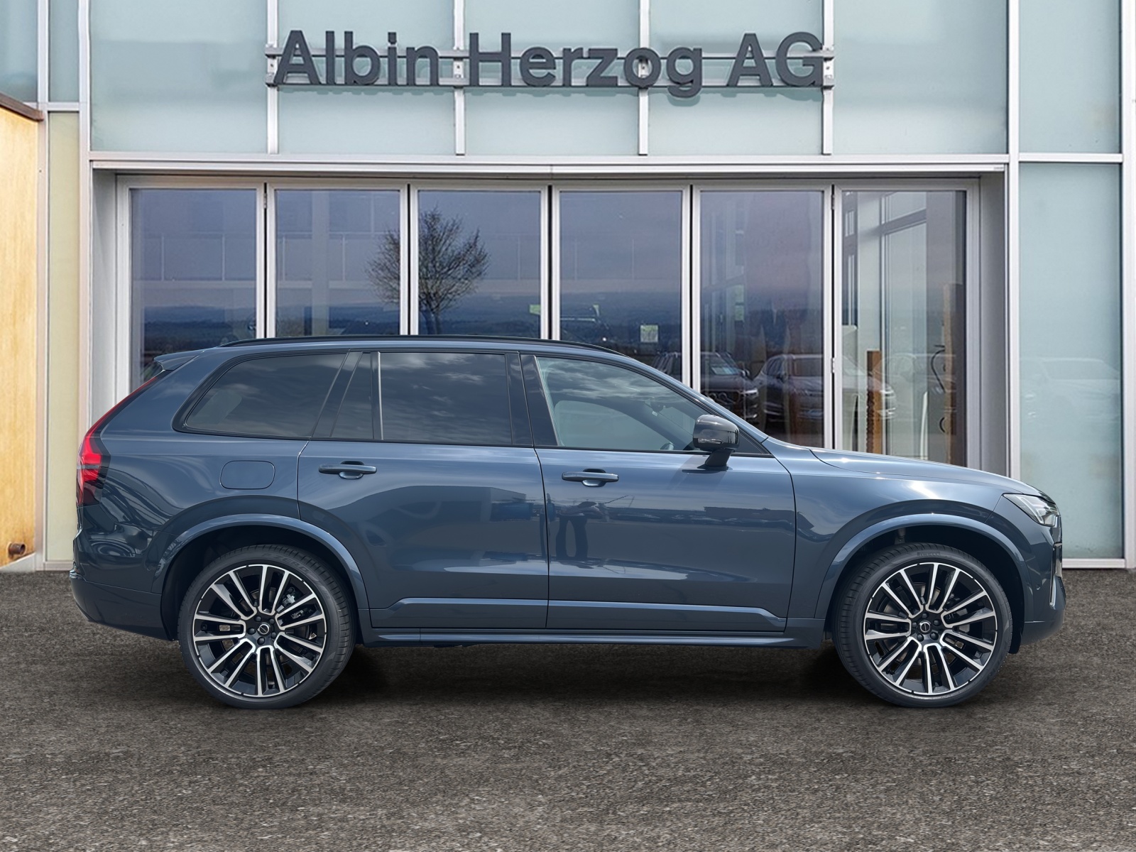 VOLVO XC90 2.0 T8 TE XCLUSIVE Edition Dark eAWD-image-4