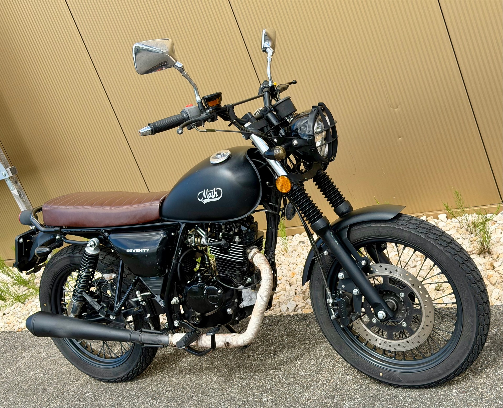MASH 125 Seventy-showroom-element-2