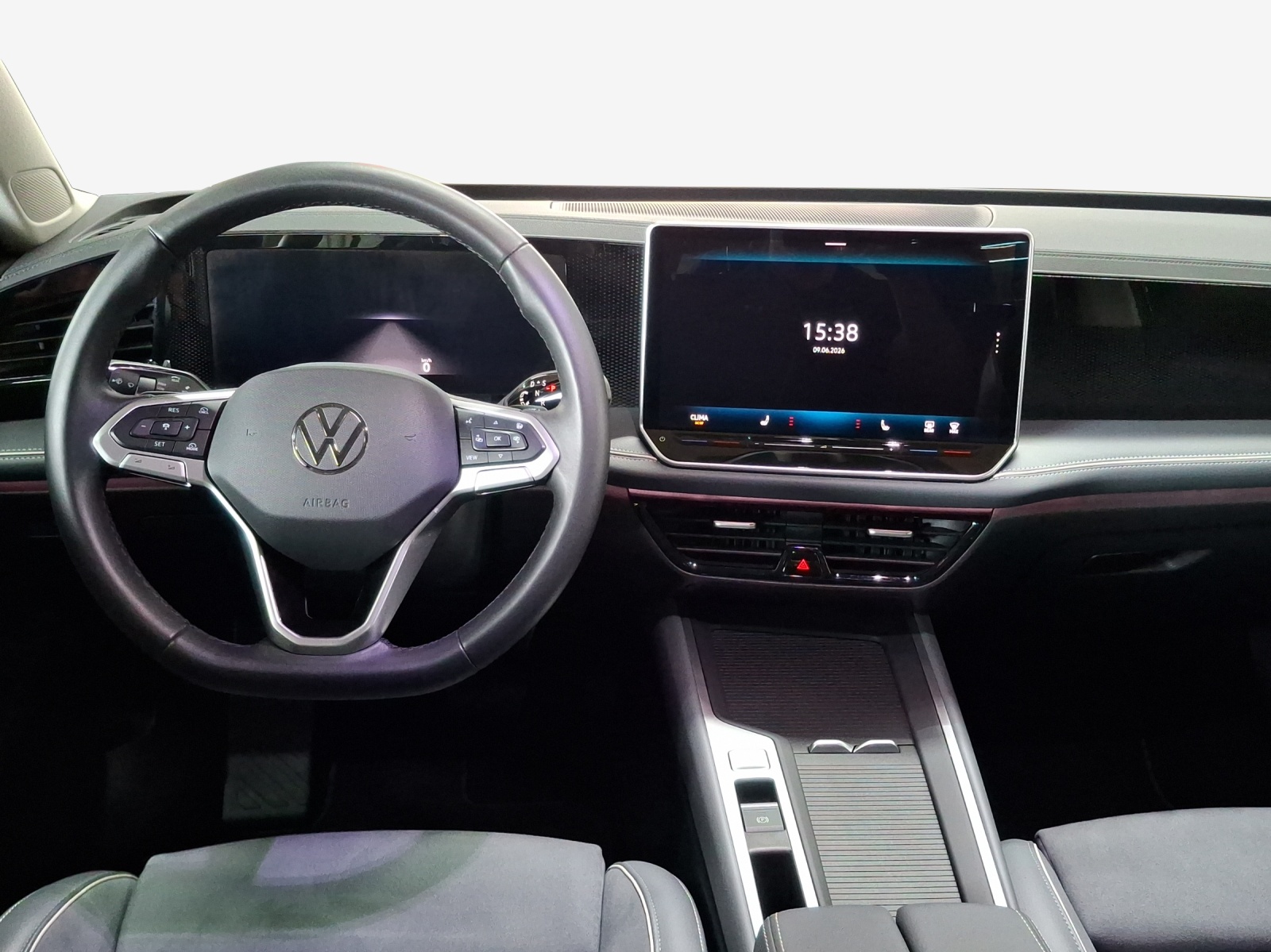 VW Passat Variant 2.0 TDI evo Business DSG-image-8