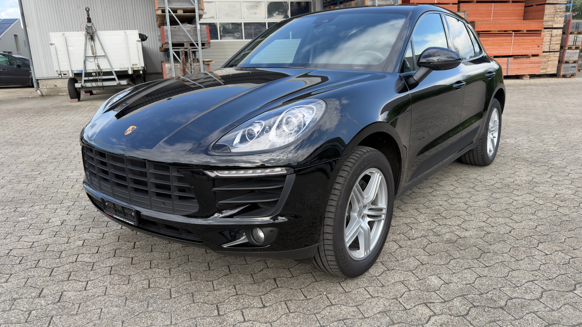 PORSCHE Macan PDK-image-0