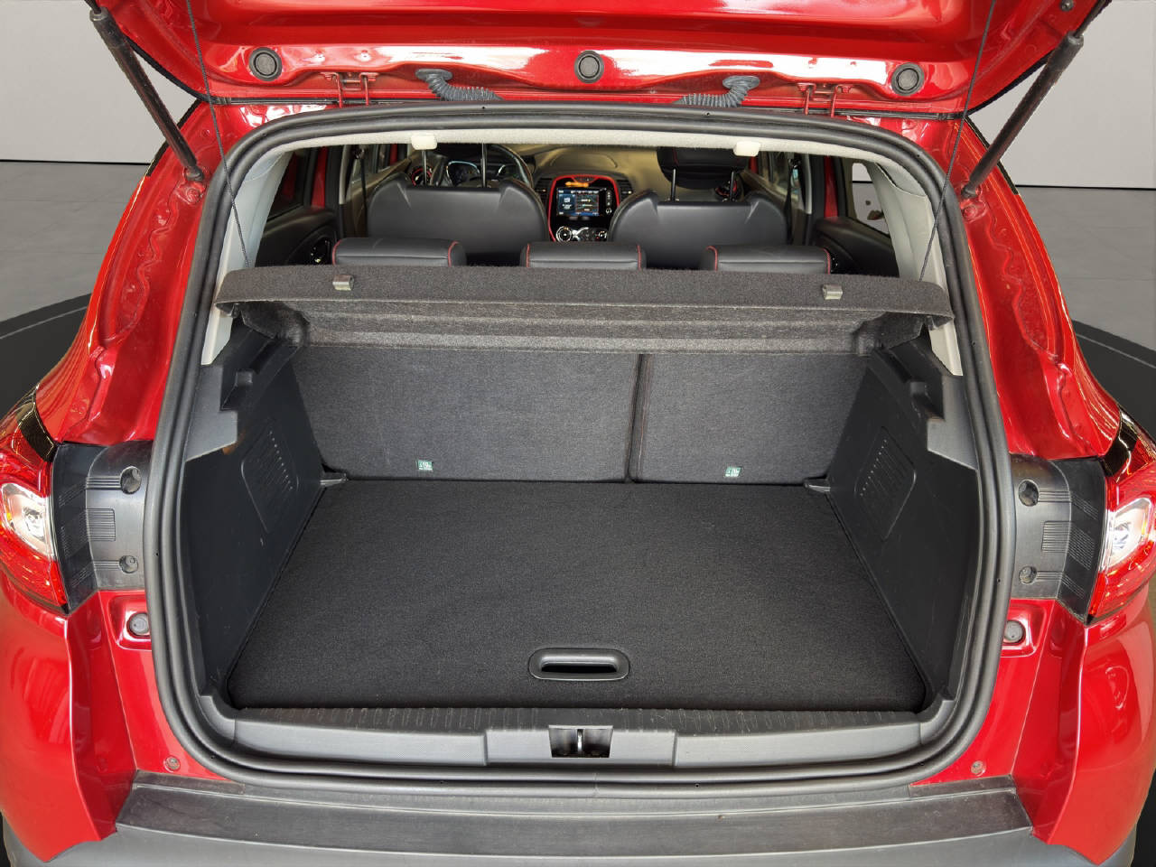 RENAULT Captur 1.2 TCe Helly Hansen EDC-image-15