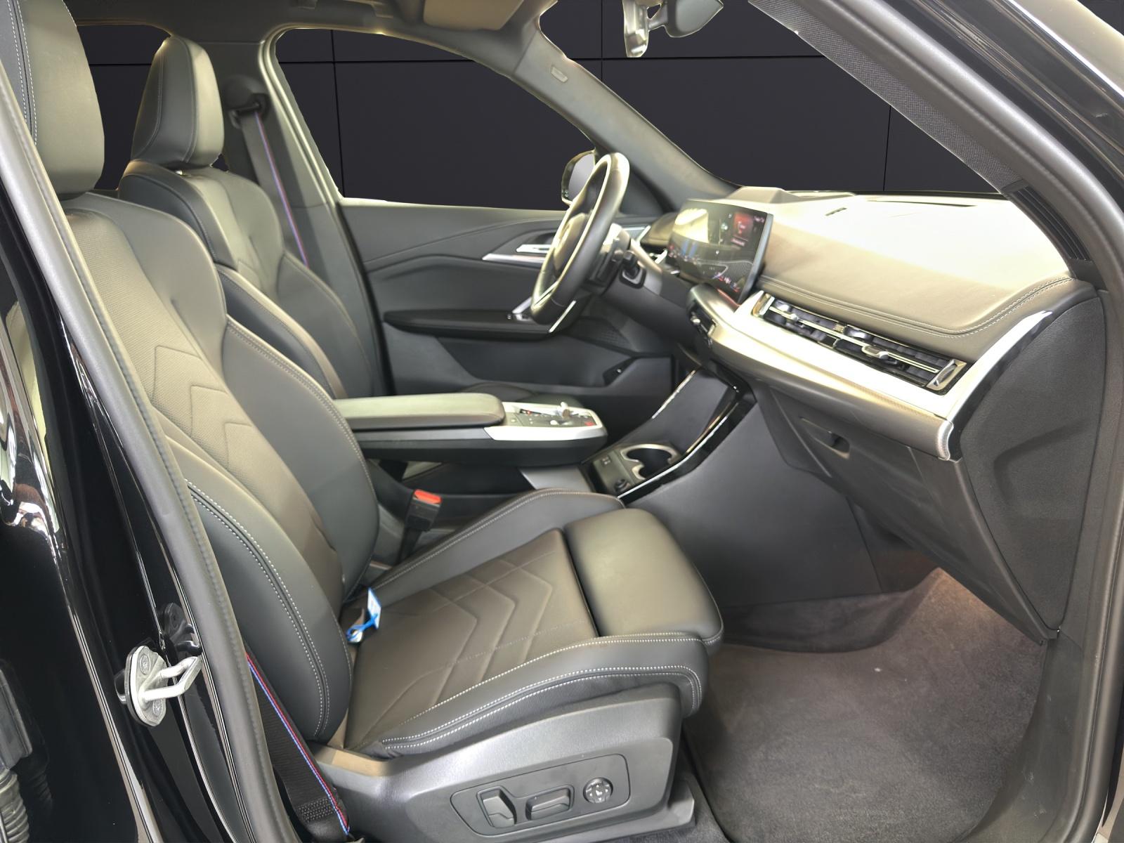 BMW X1 30e xDrive-image-14