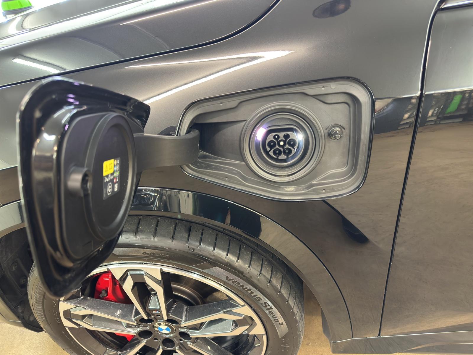 BMW X1 30e xDrive-image-23
