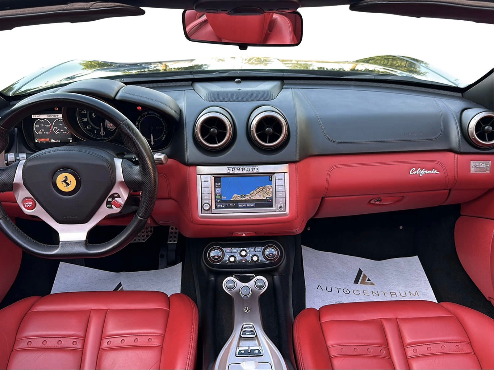 FERRARI California 4.3 V8-image-12