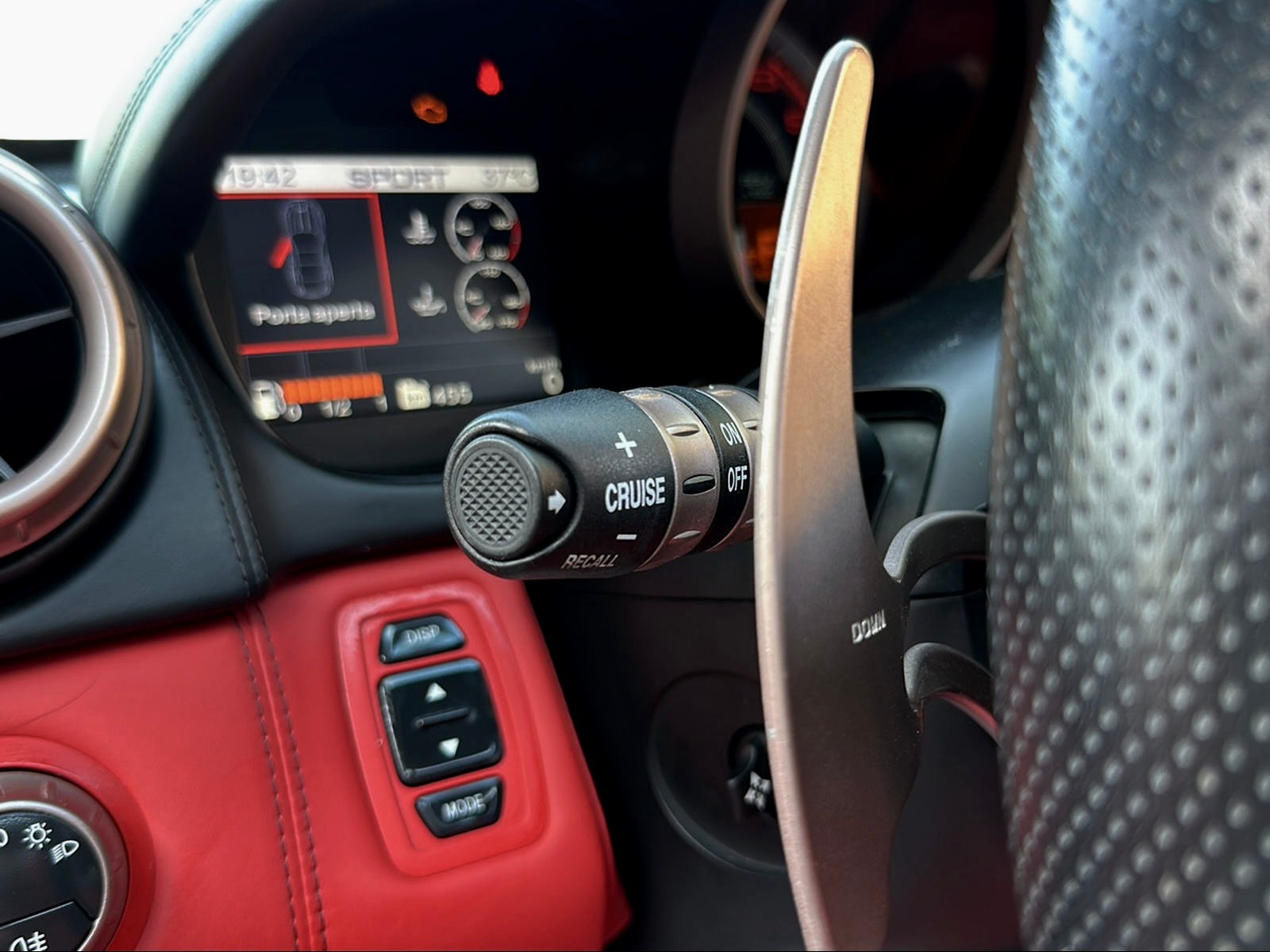 FERRARI California 4.3 V8-image-14