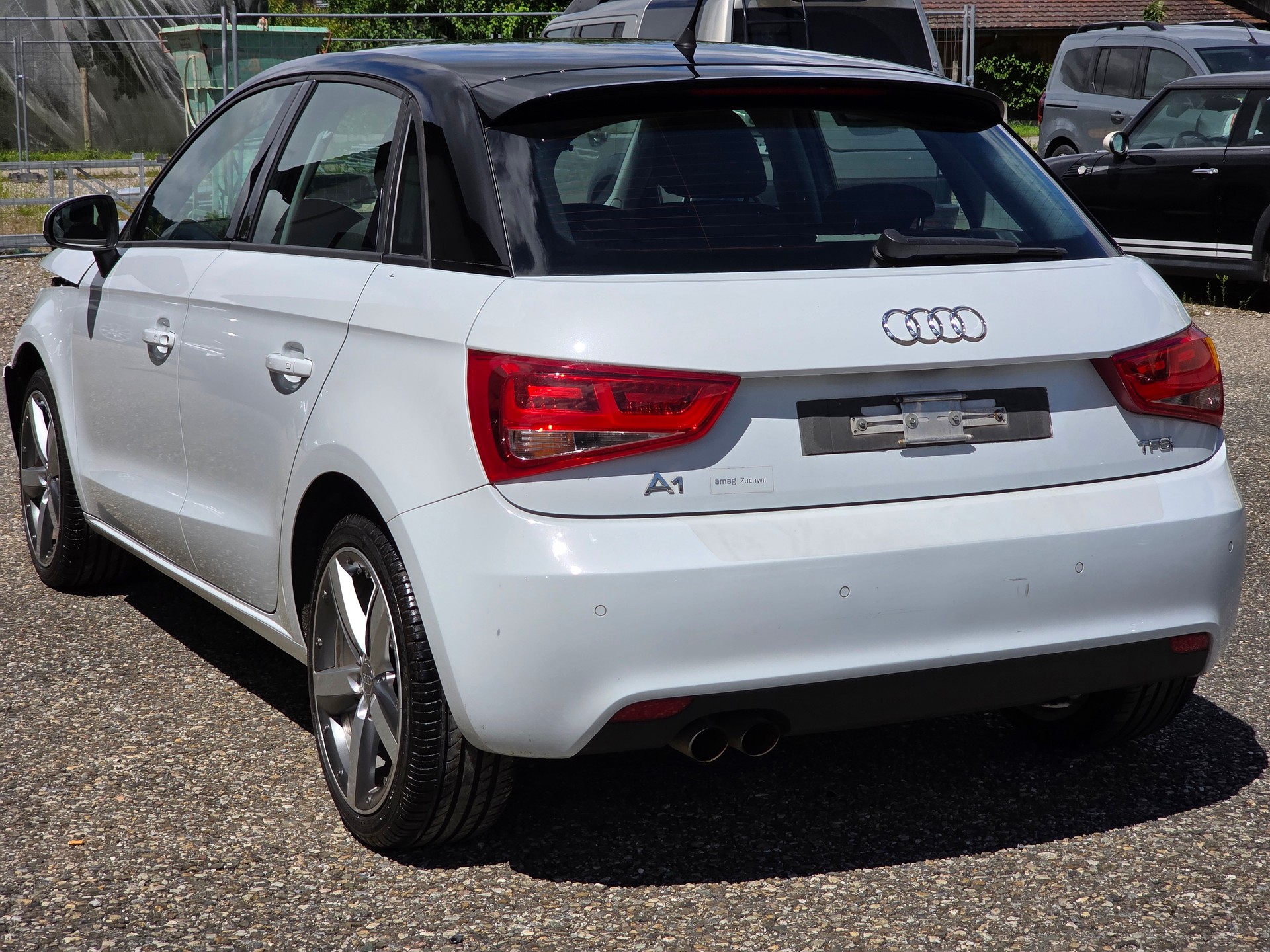 AUDI A1 Sportback 1.4 TFSI Ambition-image-5