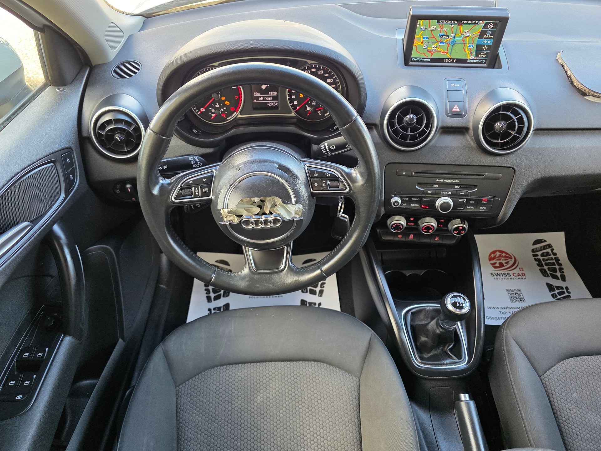 AUDI A1 Sportback 1.4 TFSI Ambition-image-8