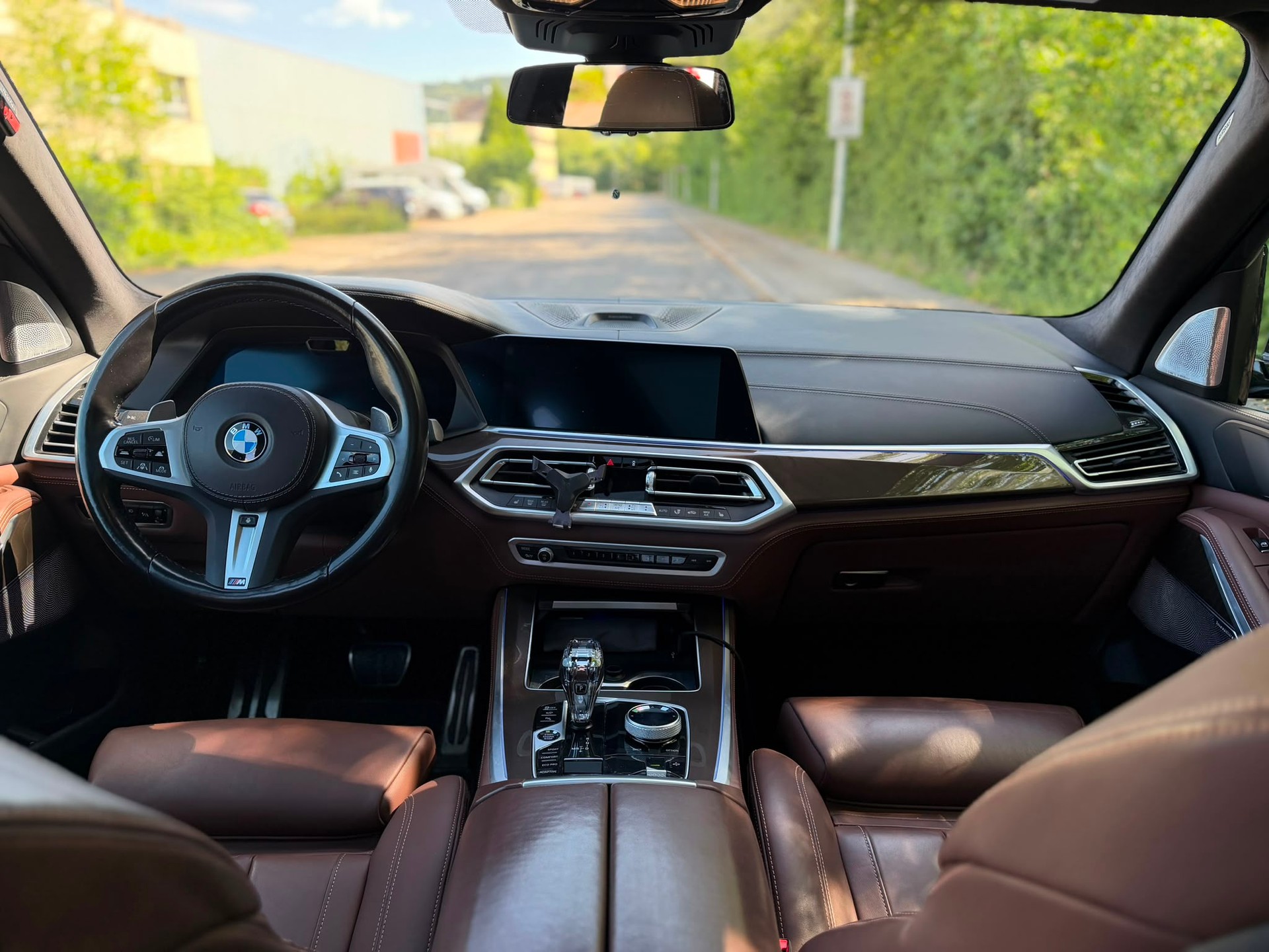 BMW xDrive40d-image-3