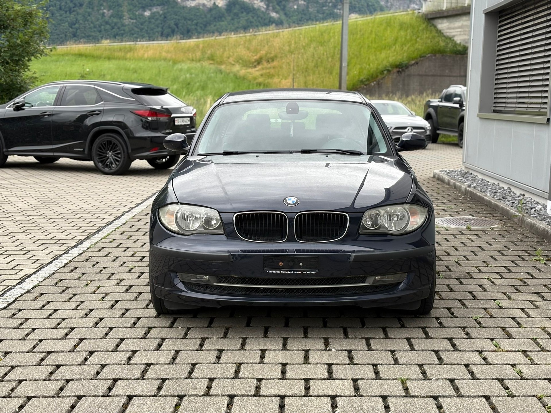 BMW 118d-image-0