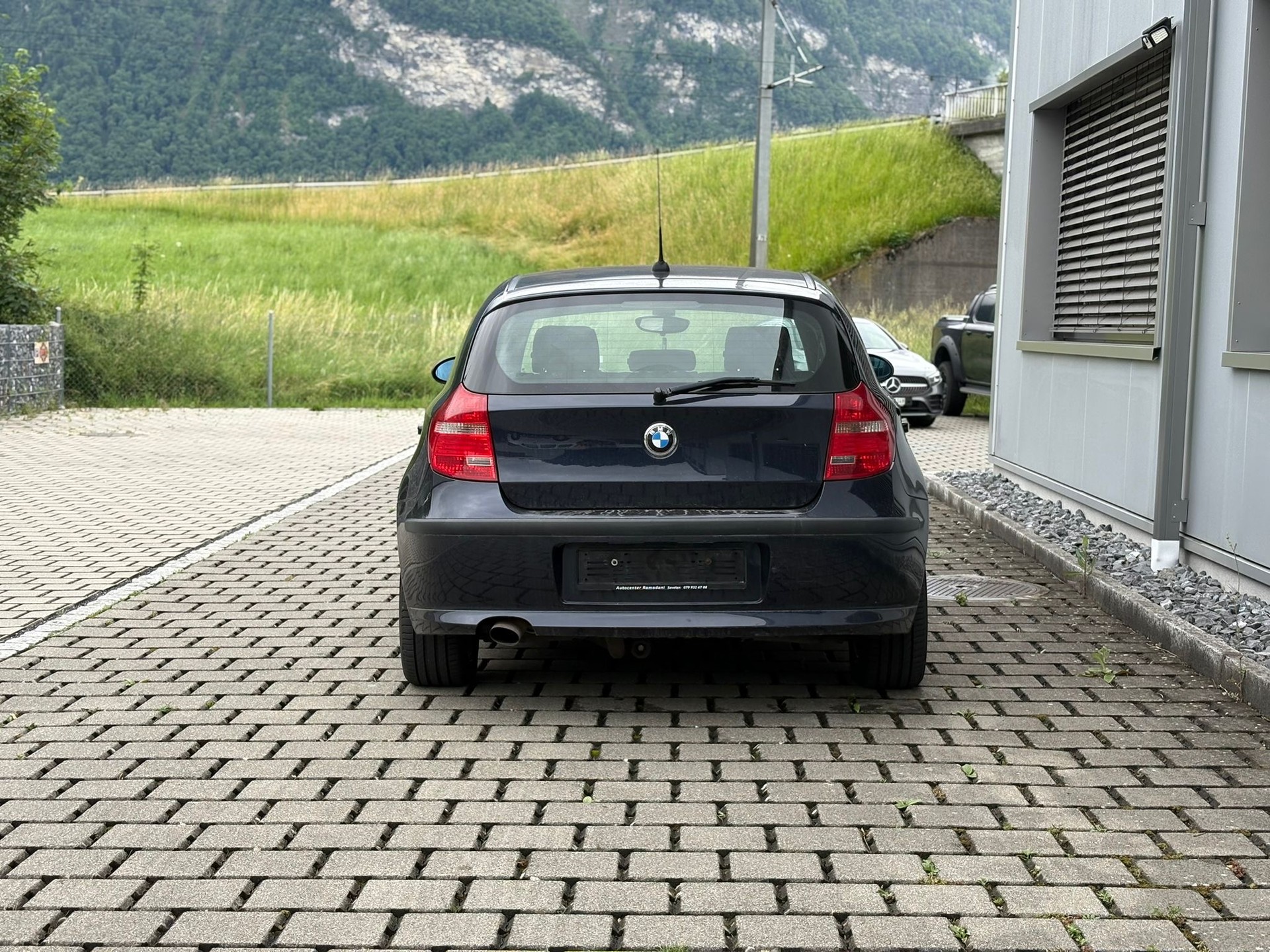 BMW 118d-image-7