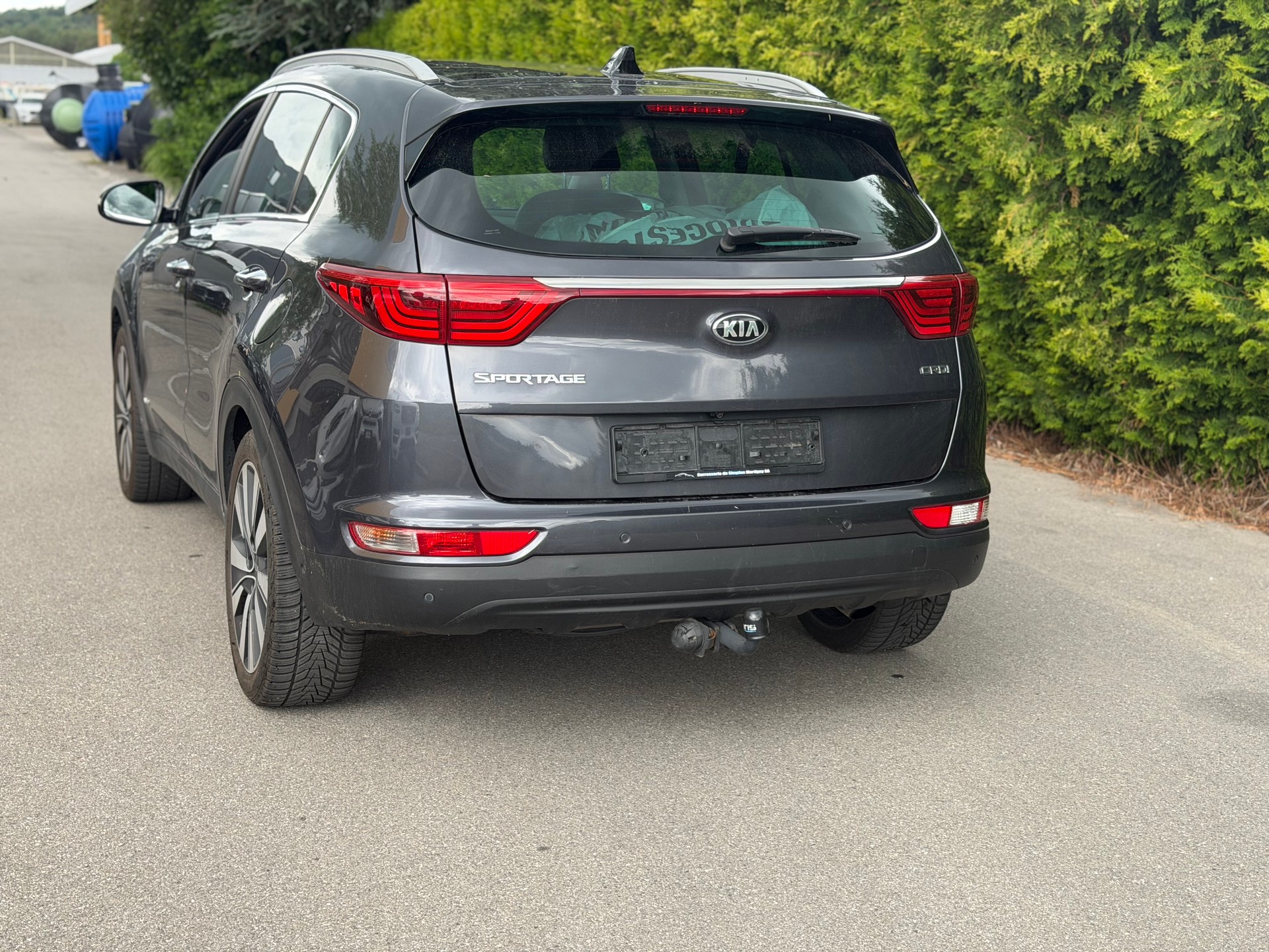 KIA Sportage 2.0CRDi Style GT Line 4WD Automat-image-3