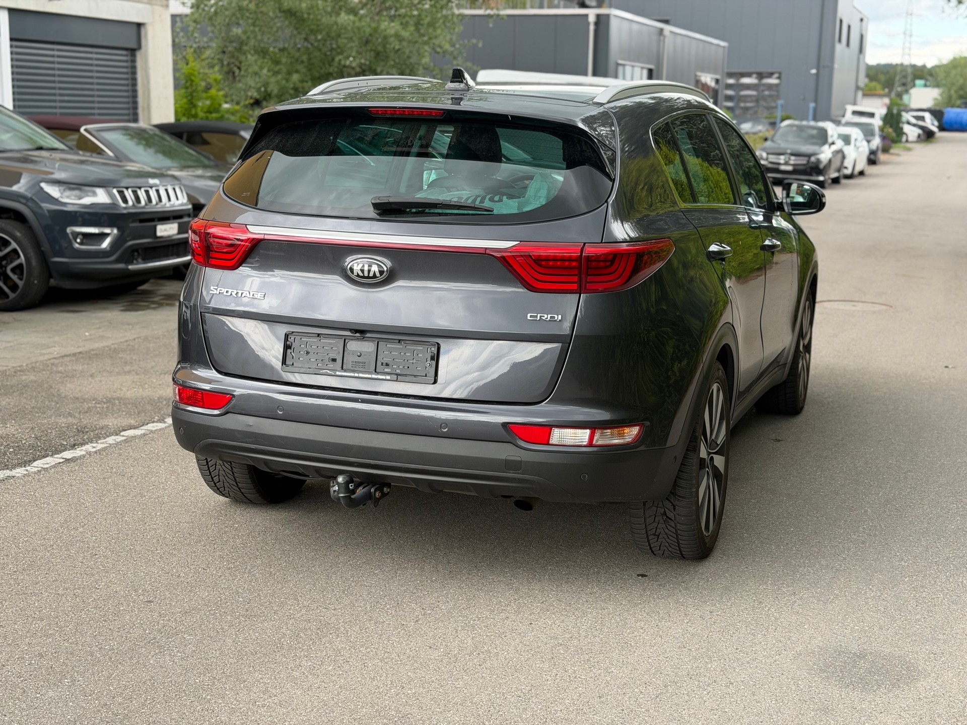 KIA Sportage 2.0CRDi Style GT Line 4WD Automat-image-4