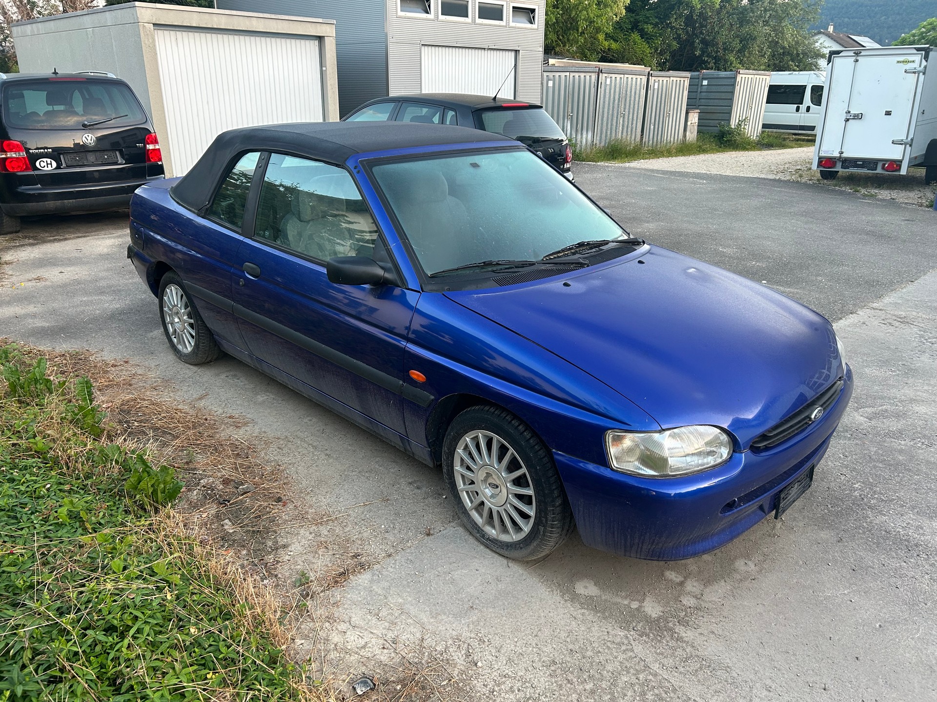 FORD Escort 1.6i 16V Azur-image-2