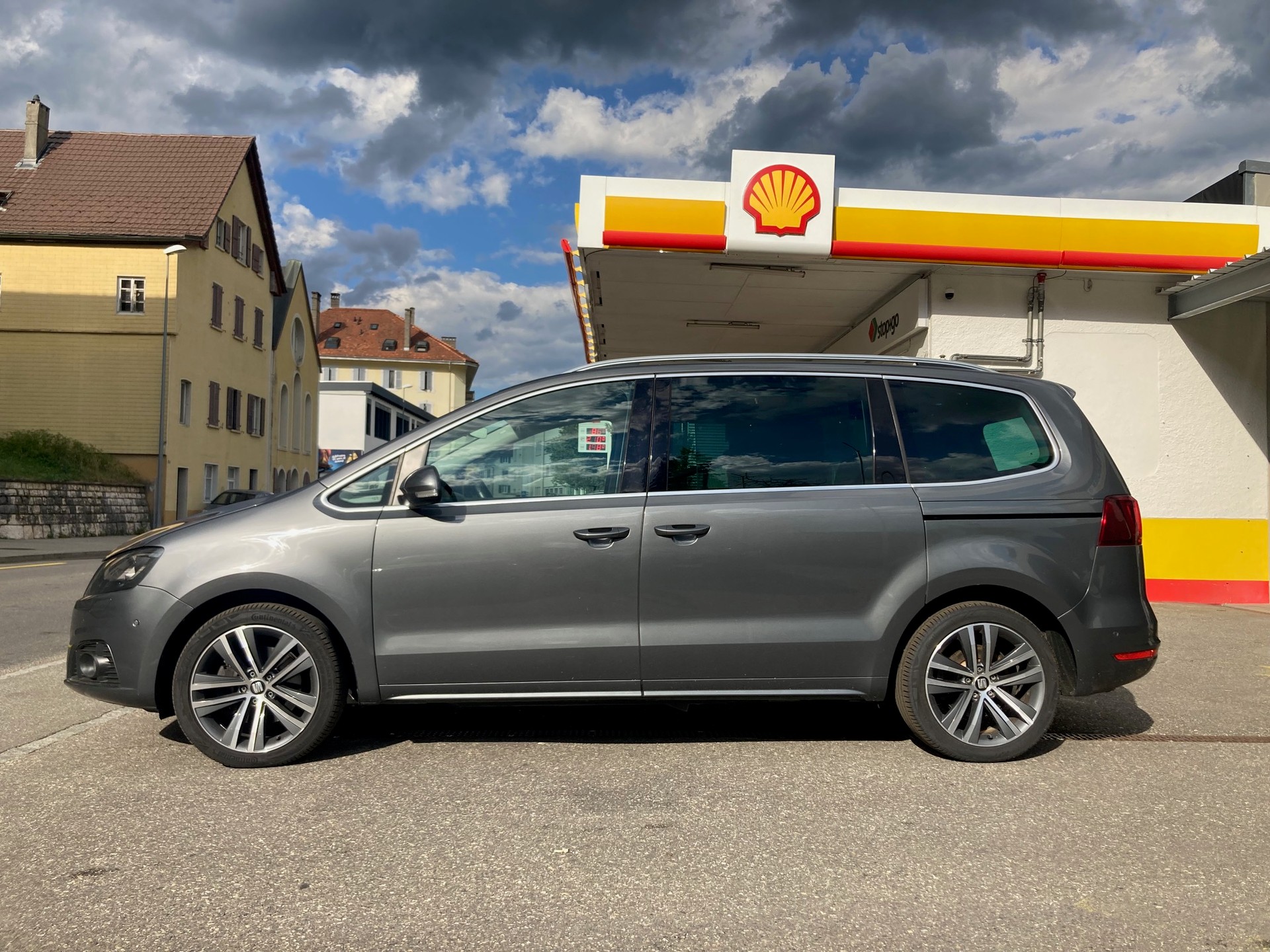 SEAT Alhambra 1.4 TSI SWISS FR-image-2