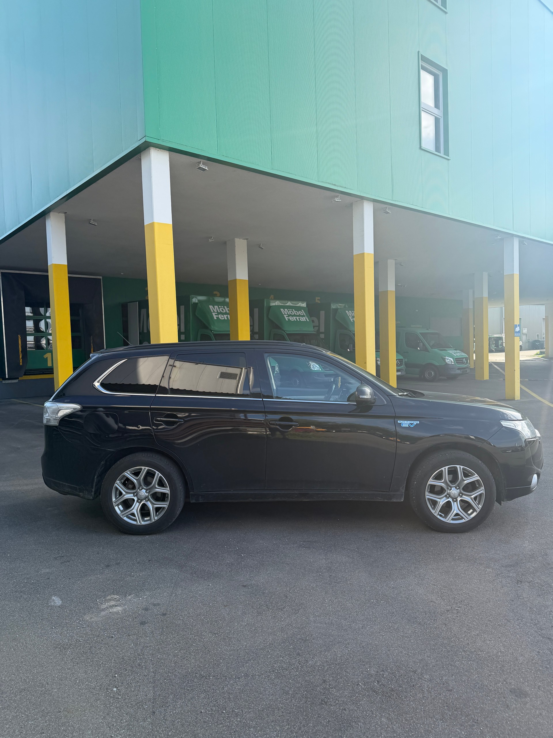 MITSUBISHI Outlander 2.0 PHEV Intense-image-7