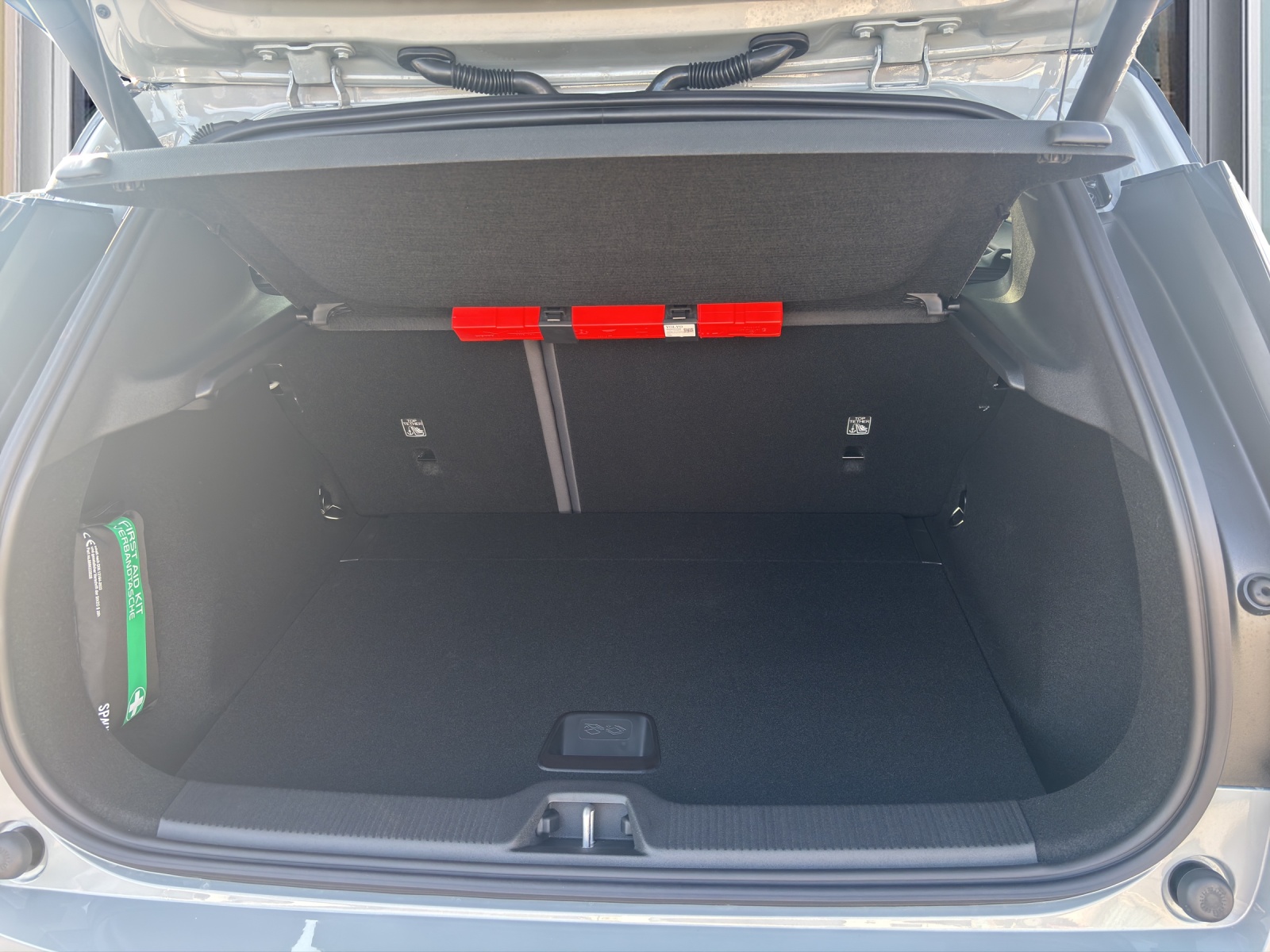 VOLVO EX30 CC E60 Twin Performance AWD-image-6