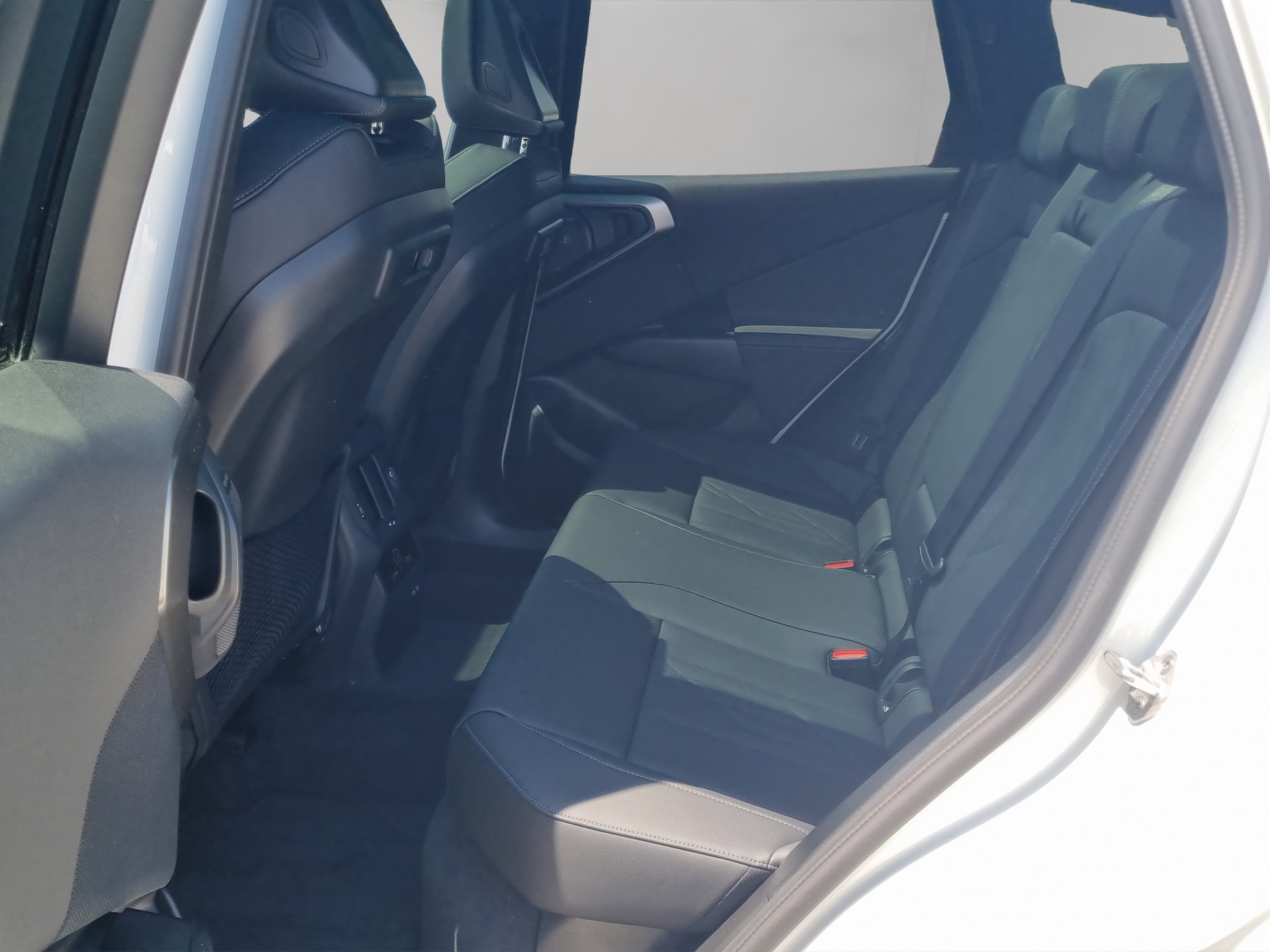 BMW X3 xDrive 30e M Sport-image-19