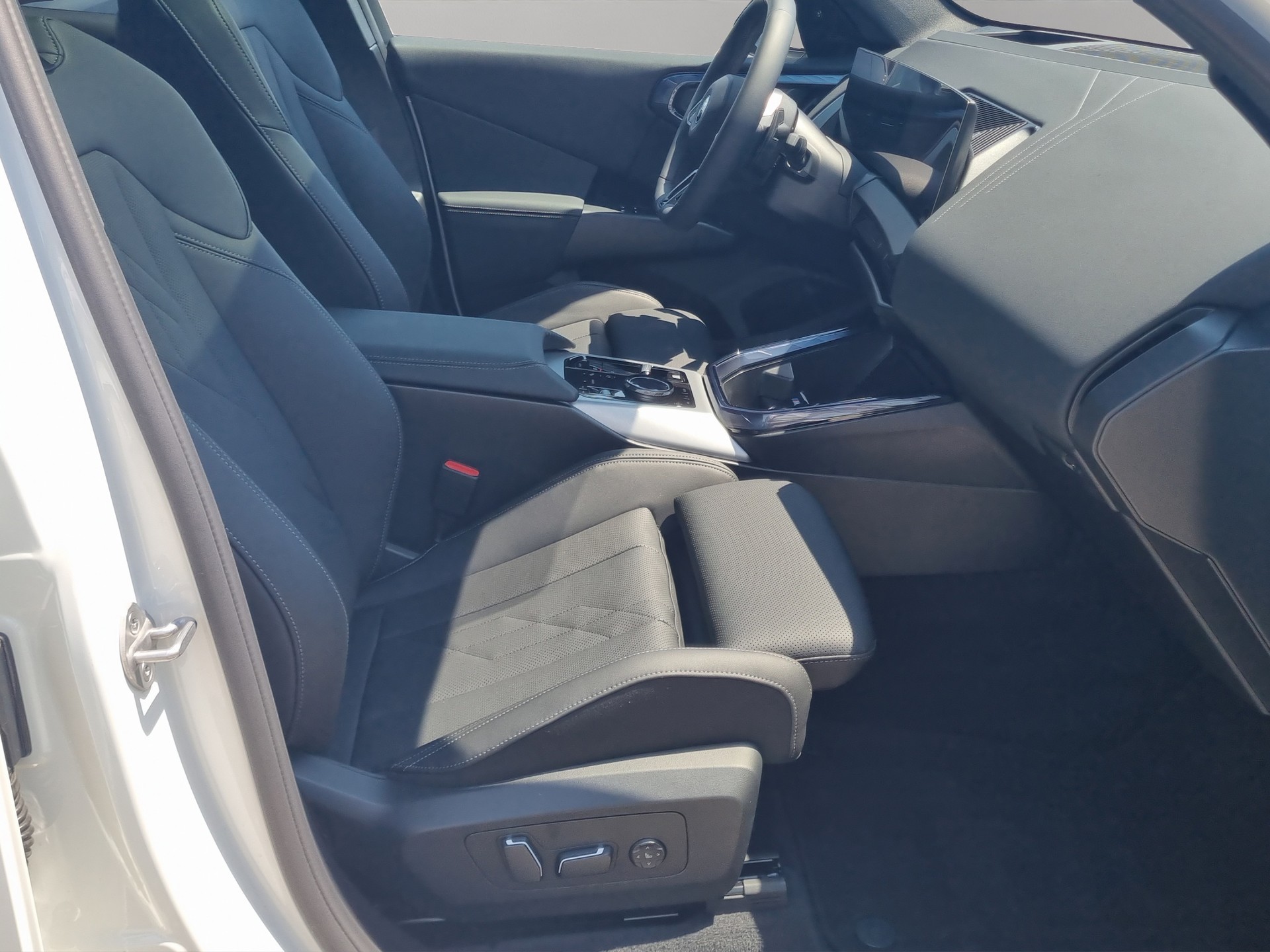BMW X3 xDrive 30e M Sport-image-21
