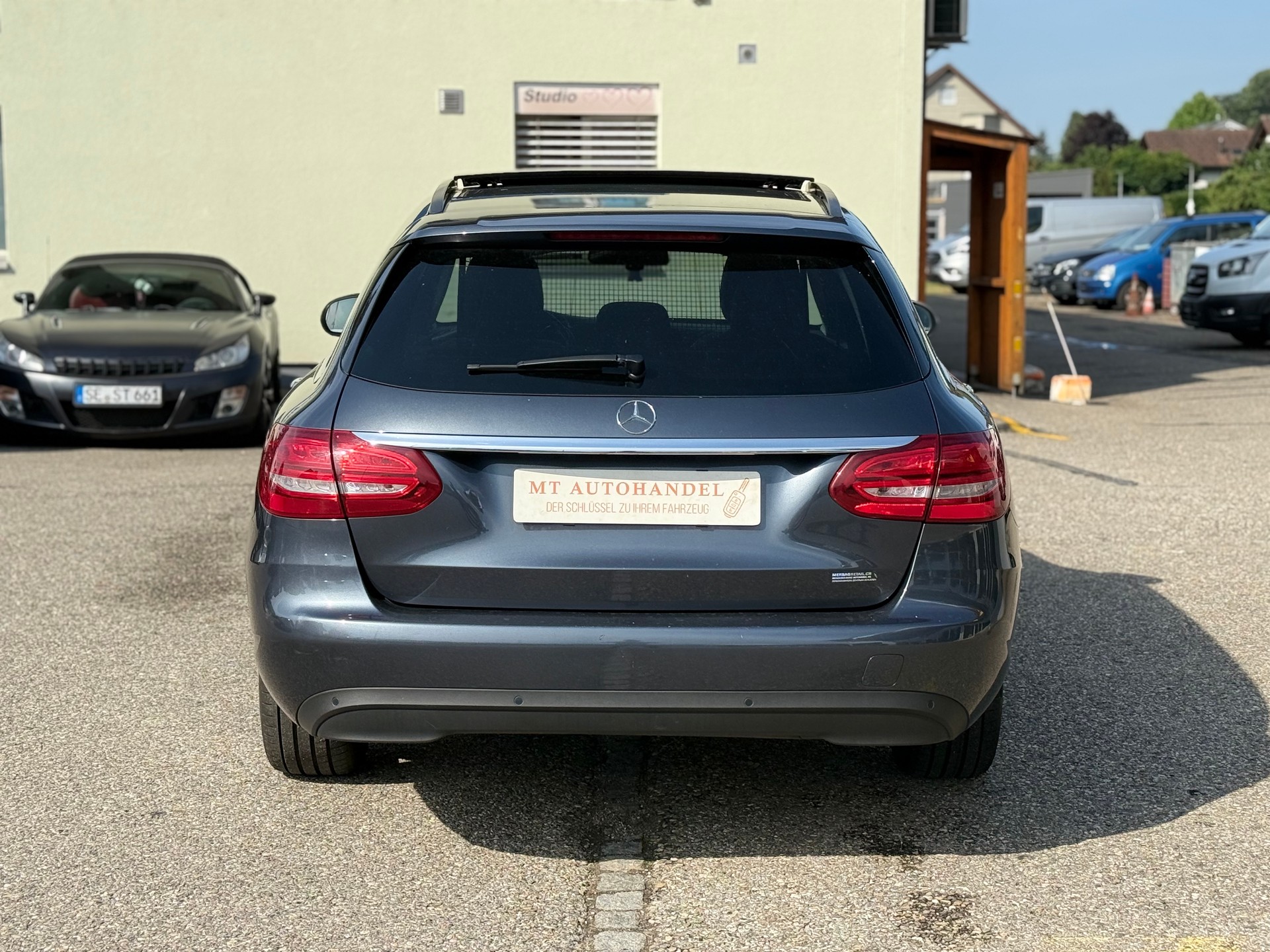 MERCEDES-BENZ C 250 BlueTEC Exclusive 4Matic 7G-Tronic-image-5