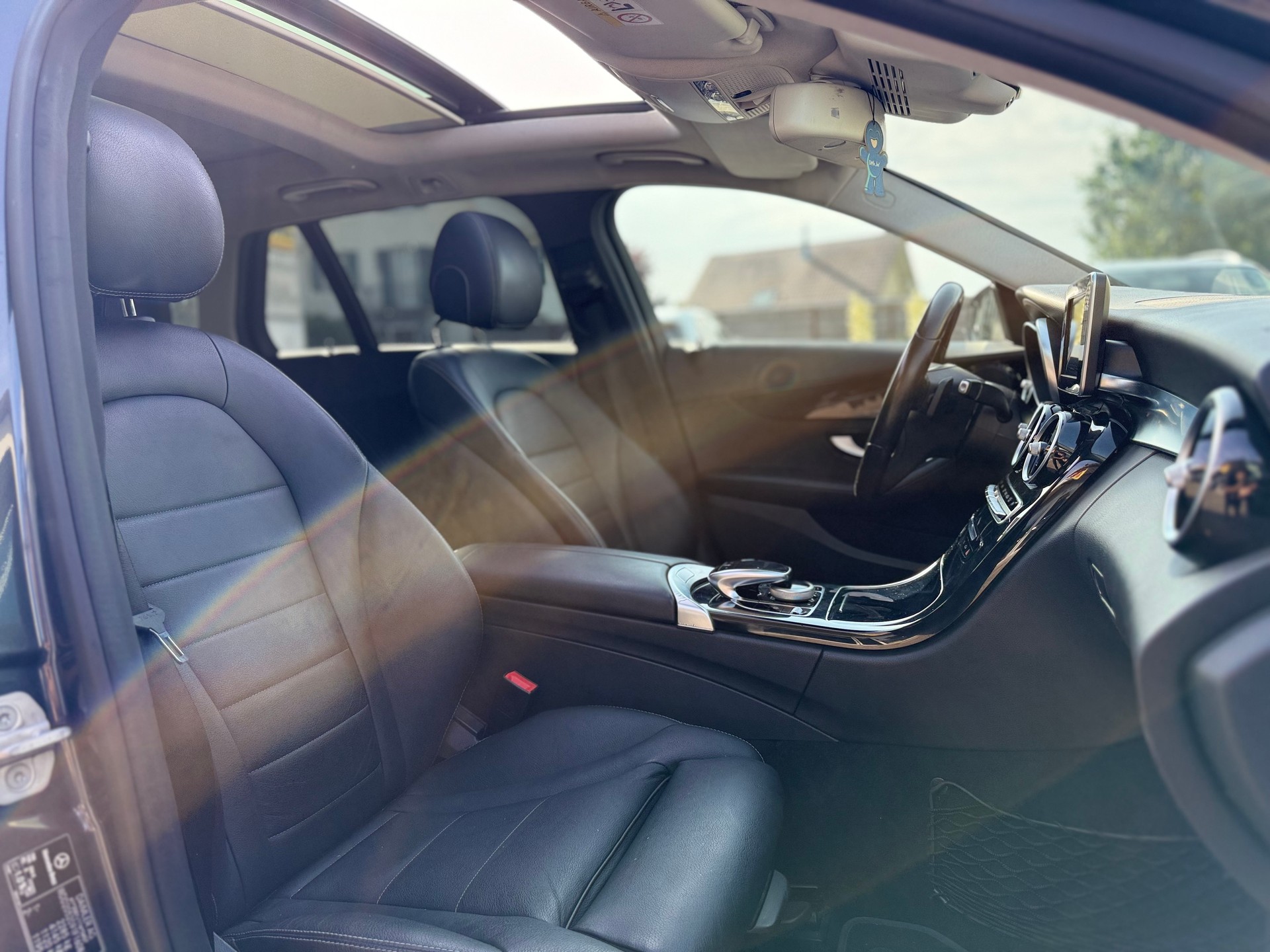 MERCEDES-BENZ C 250 BlueTEC Exclusive 4Matic 7G-Tronic-image-9