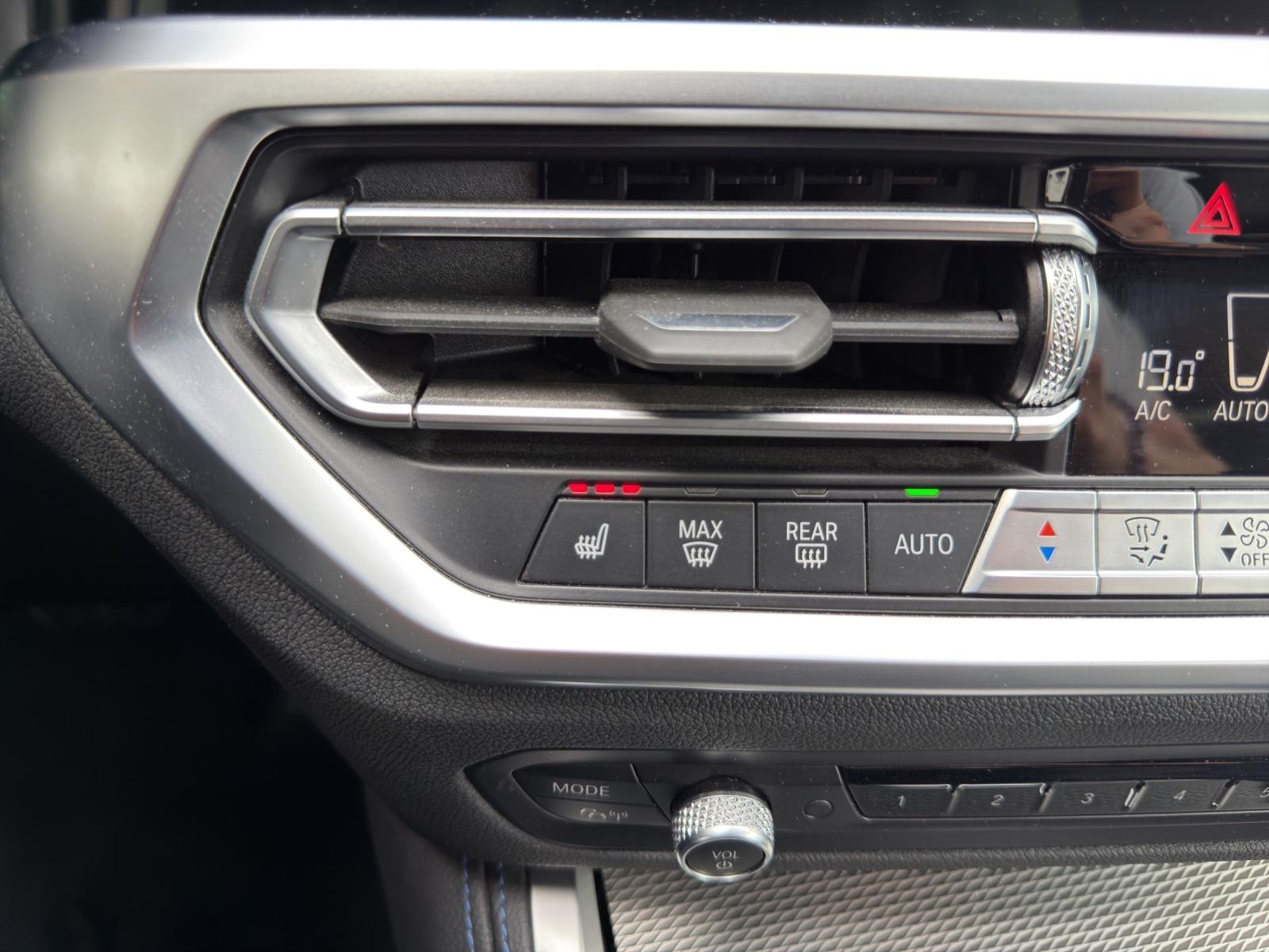 BMW M240i xDrive Steptronic (CH)-image-22