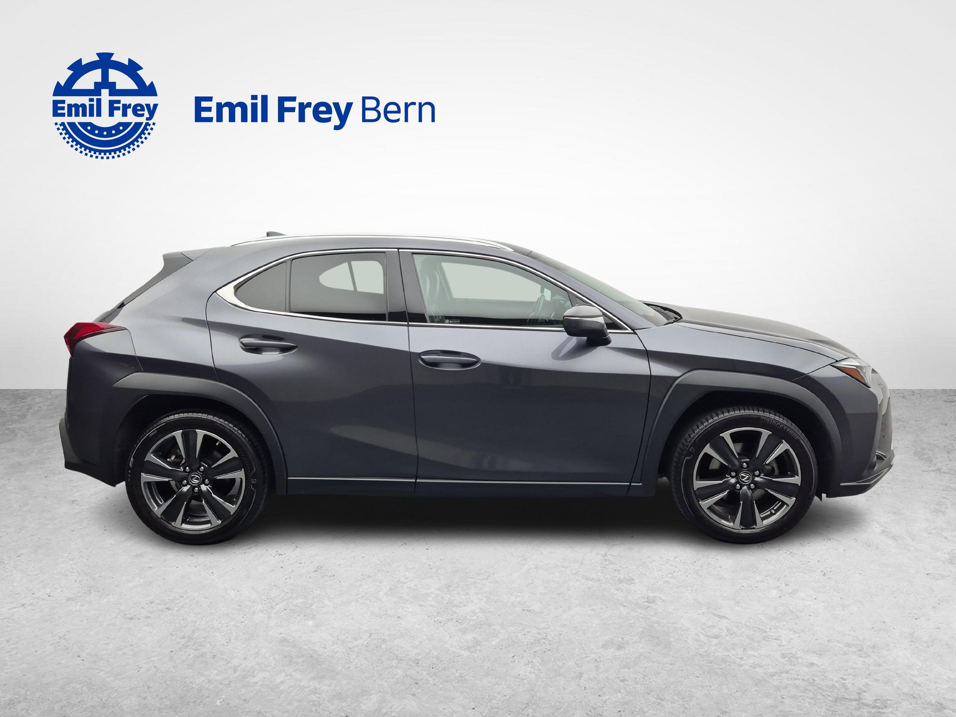 LEXUS UX 250h Comfort-image-5
