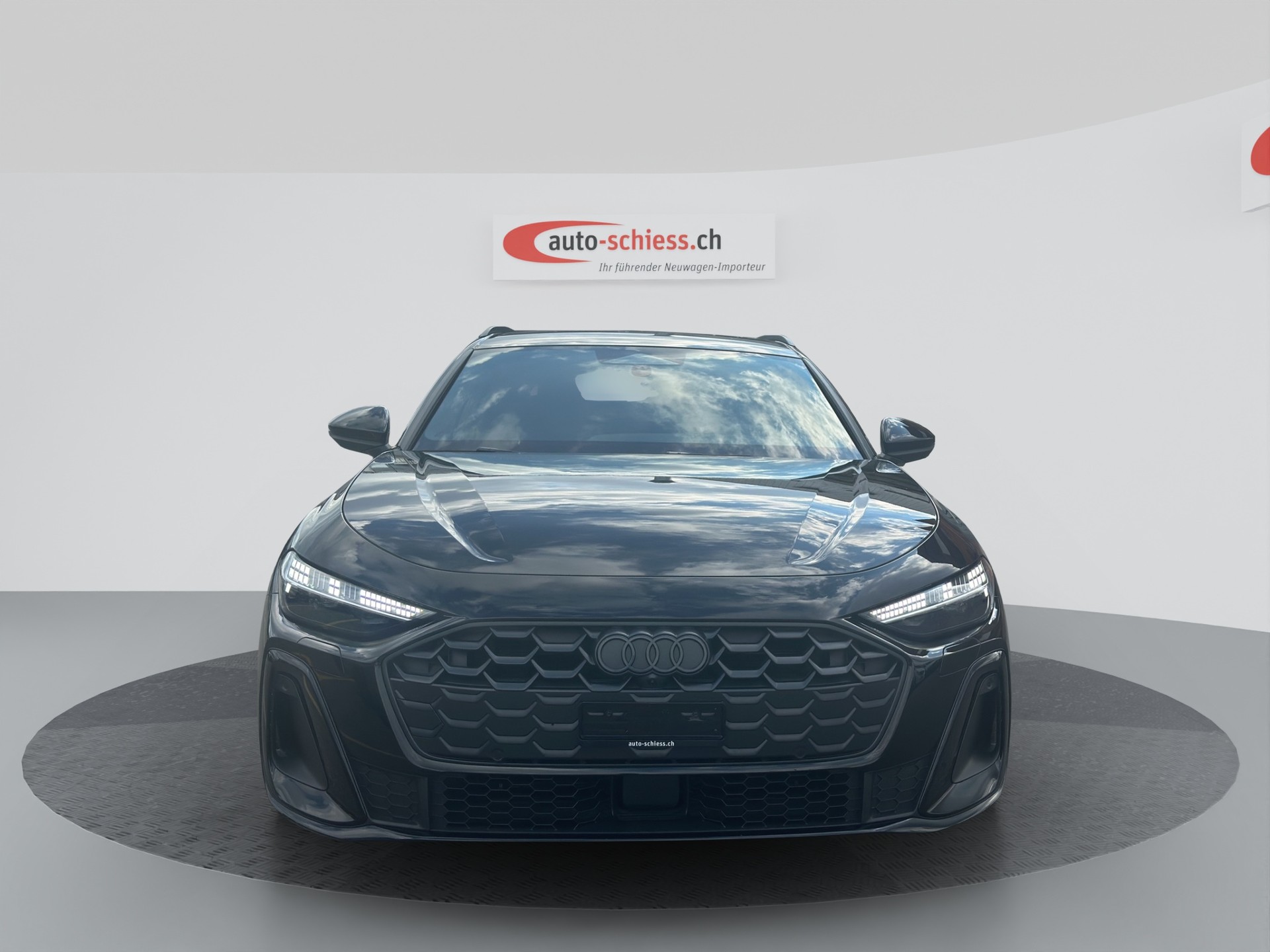 AUDI A5 Avant Black Line S Line TFSI-image-1