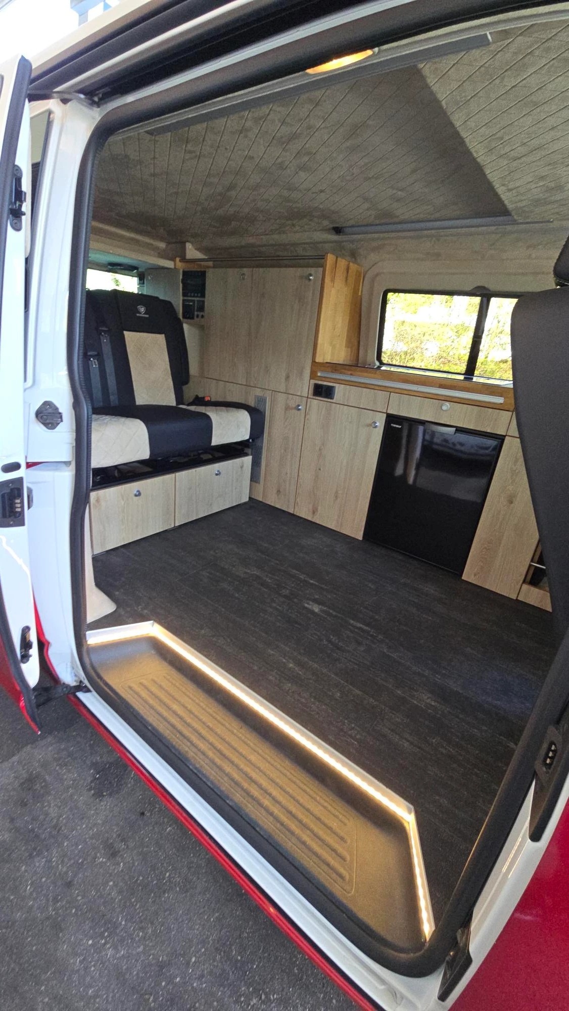 VW Wanderer Special Edition-image-2